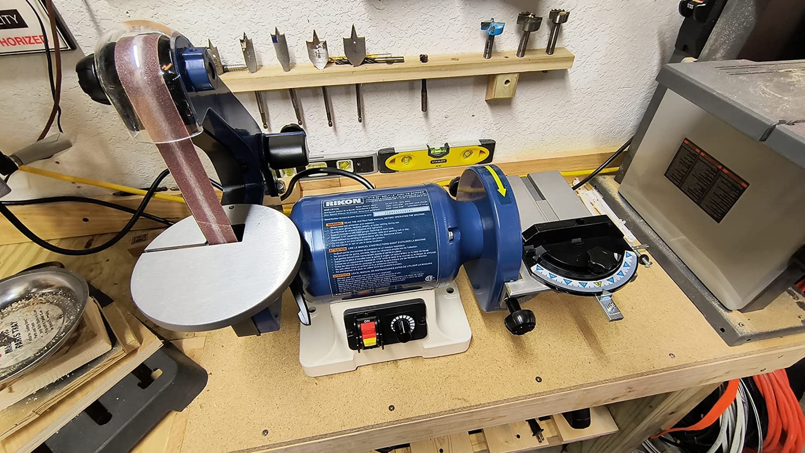 RIKON 50-161VS 1 x 30-Inch Belt / 6-Inch Disc Variable Speed Sander | 3/4 HP motor, variable speed, tilting belt and disc tables, miter gauge and dual dust ports for controlled sanding customer photo 1