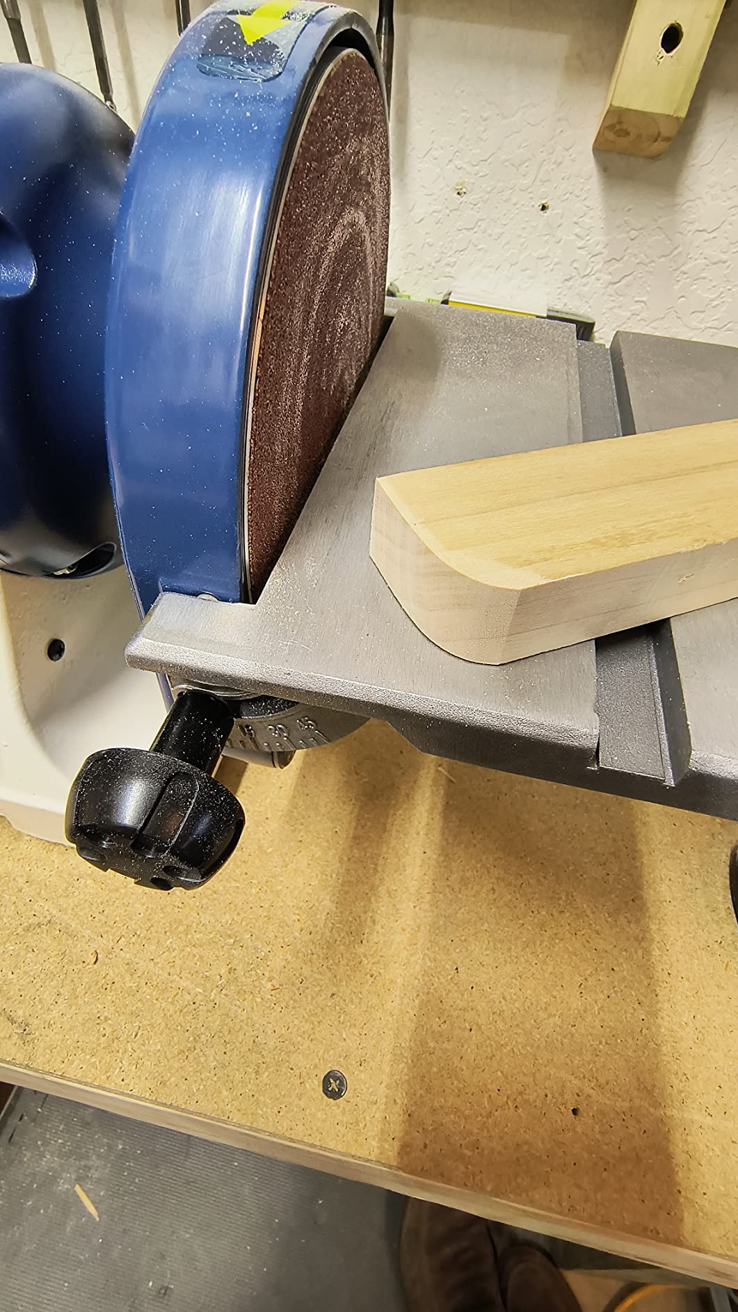 RIKON 50-161VS 1 x 30-Inch Belt / 6-Inch Disc Variable Speed Sander | 3/4 HP motor, variable speed, tilting belt and disc tables, miter gauge and dual dust ports for controlled sanding customer photo 2