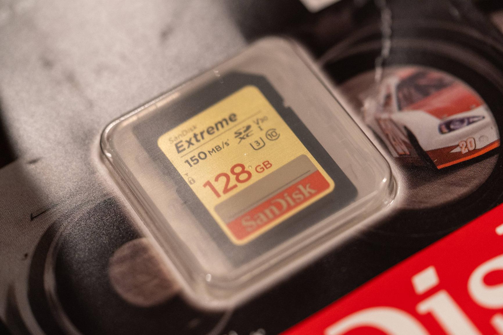 SANDISK 128GB Extreme SDXC UHS-I Memory Card - 150MB/s, C10, U3, V30, 4K UHD, SD Card - SDSDXV5-128G-GNCIN customer photo 1