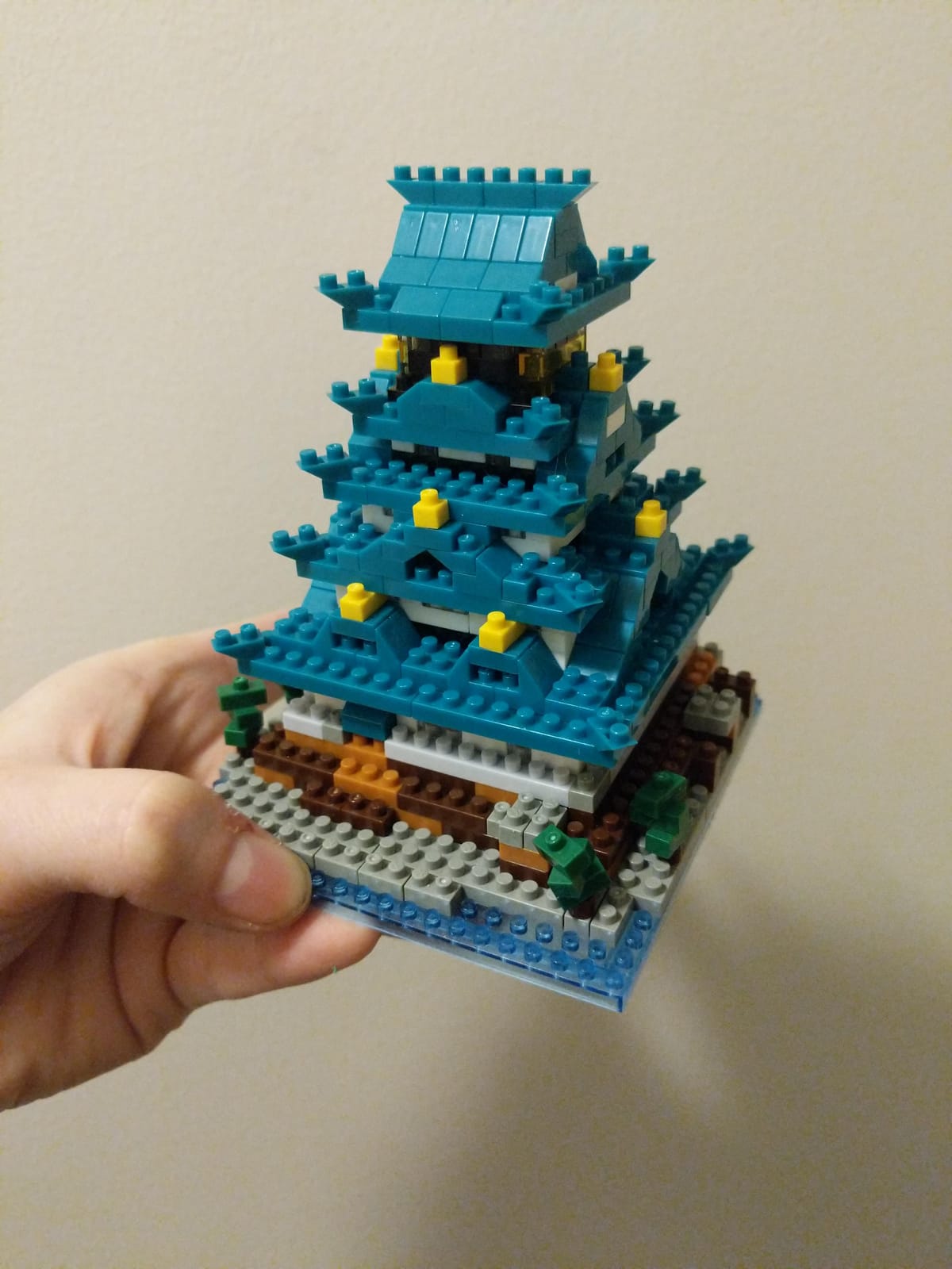World Famous Buildings - Osaka Castle, Sight to See Series Building Kit customer photo 1