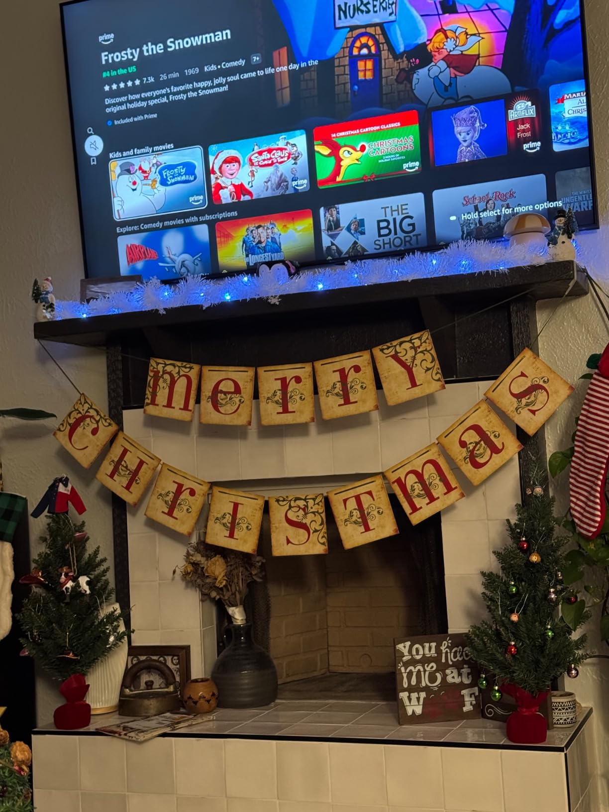 Christmas Decorations - Vintage Merry Christmas Banner for Home Decor | Retro Victorian Style, Nostalgic Holiday Charm, Traditional Decor, Farmhouse Indoor Display, Mantels & Offices Use customer photo 1