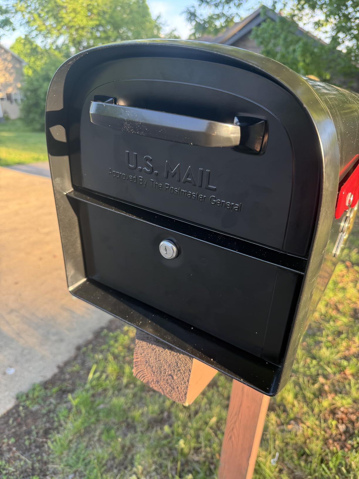 Architectural Mailboxes 6300W-10 Oasis 360 Locking Parcel Mailbox, White | Galvanized steel build with a secure steel cam lock, dual access doors, and hopper delivery door. USPS approved. customer photo 2