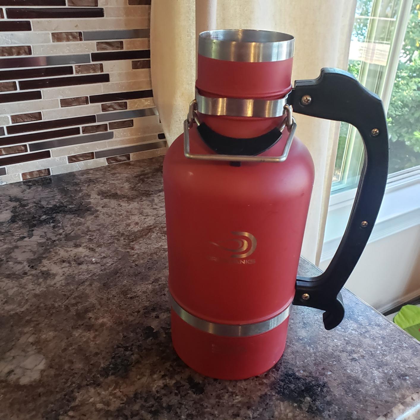 Craft Growler - 64 oz Vacuum Insulated Stainless Steel Beer Growler with Handle, Leakproof Thermal Beverage Tumbler for Beer, Wine, Coffee, Soda, Kombucha - Reusable & BPA-Free - Moab customer photo 1