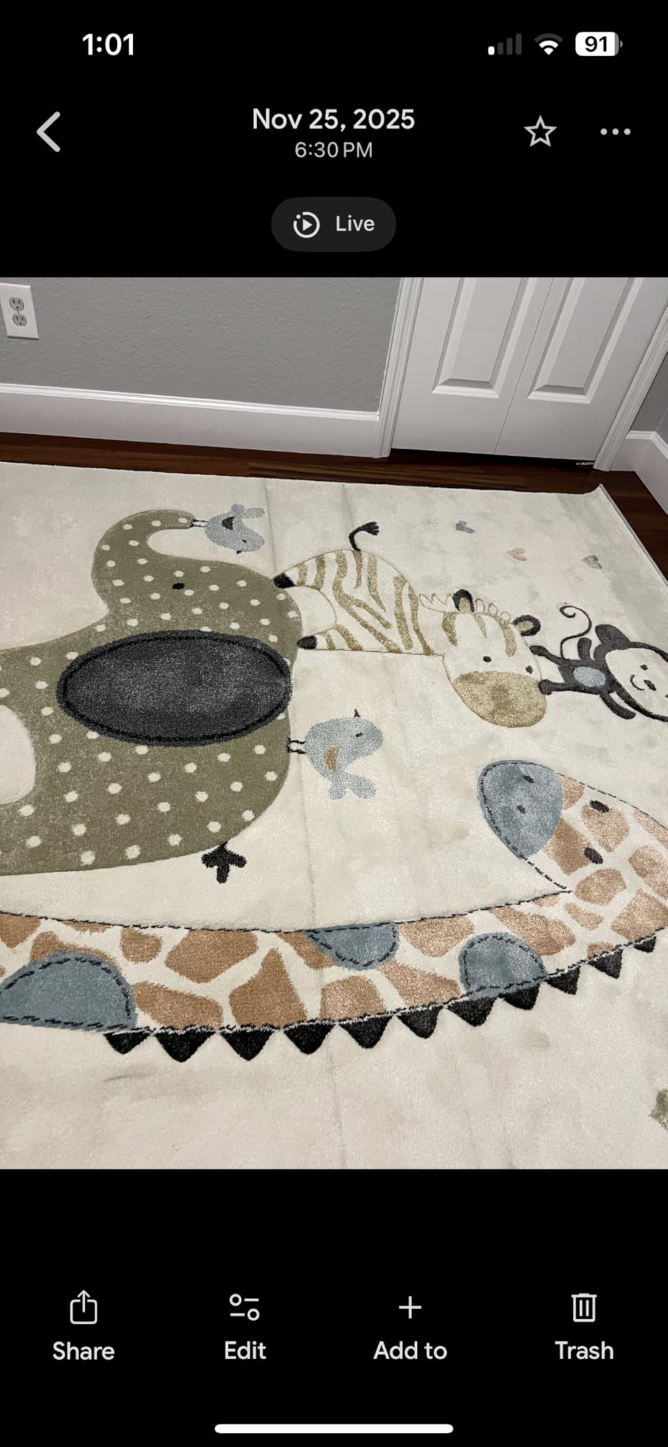 SAFAVIEH Carousel Kids Collection Accent Rug - 4' x 6', Ivory, Animal Design, Non-Shedding & Easy Care, Ideal for High Traffic Areas for Boys & Girls in Playroom, Nursery, Bedroom (CRK120A) customer photo 2
