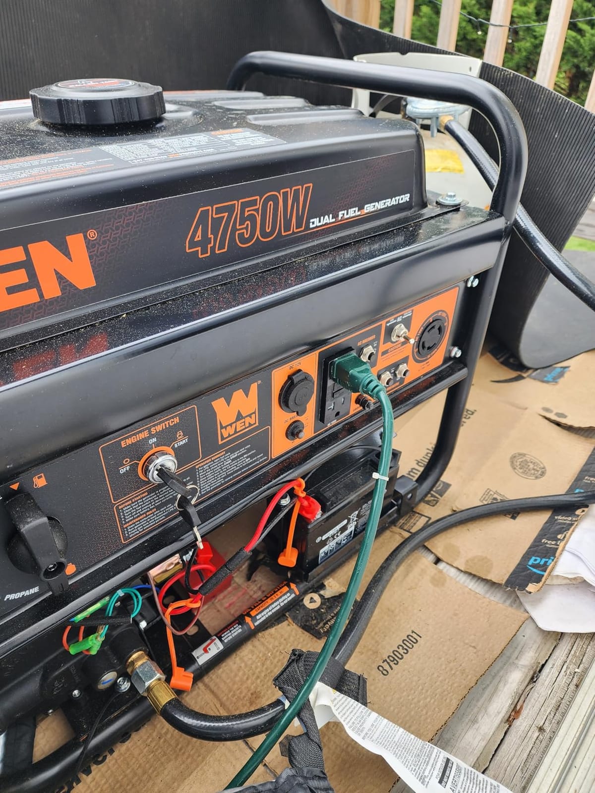 WEN 4,750-Watt 120V/240V Dual Fuel Portable Generator with Wheel Kit and Electric Start (DF475T) customer photo 1