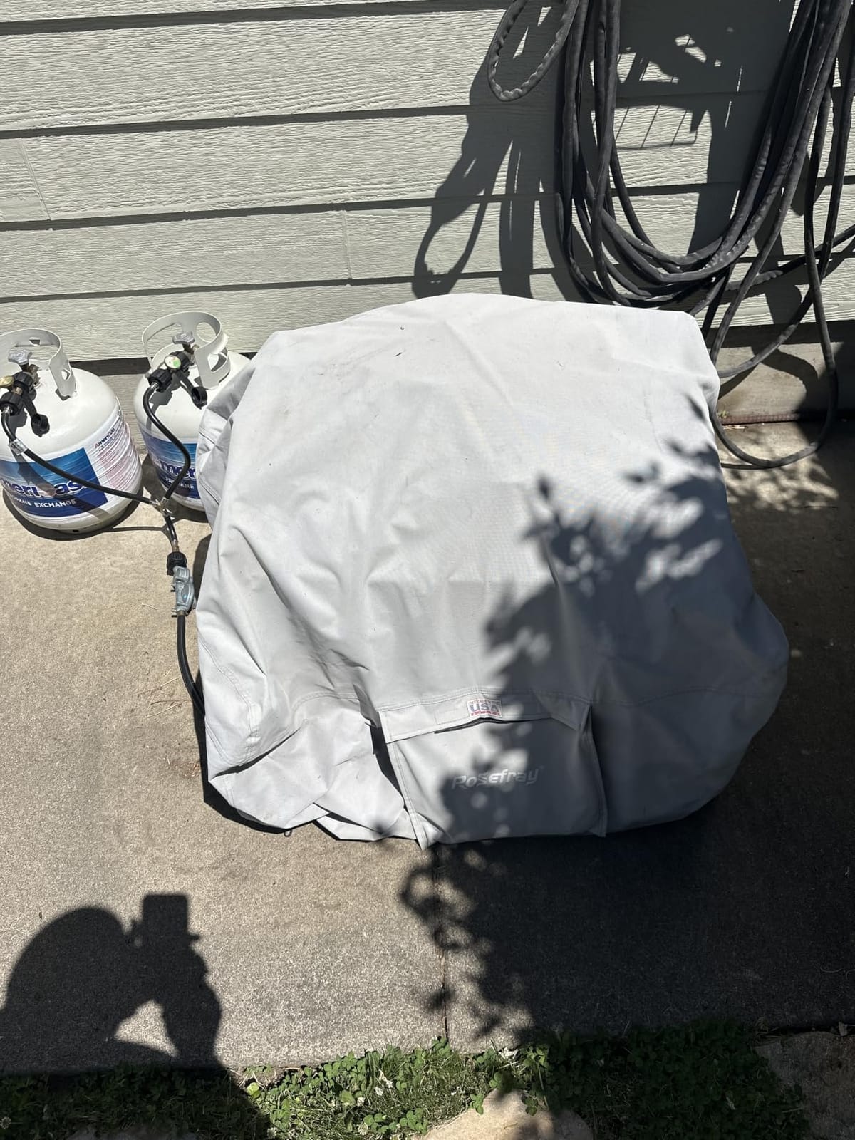 WEN 11,000-Watt 120V/240V Dual Fuel Portable Generator with Wheel Kit and Electric Start (DF1100T) customer photo 1