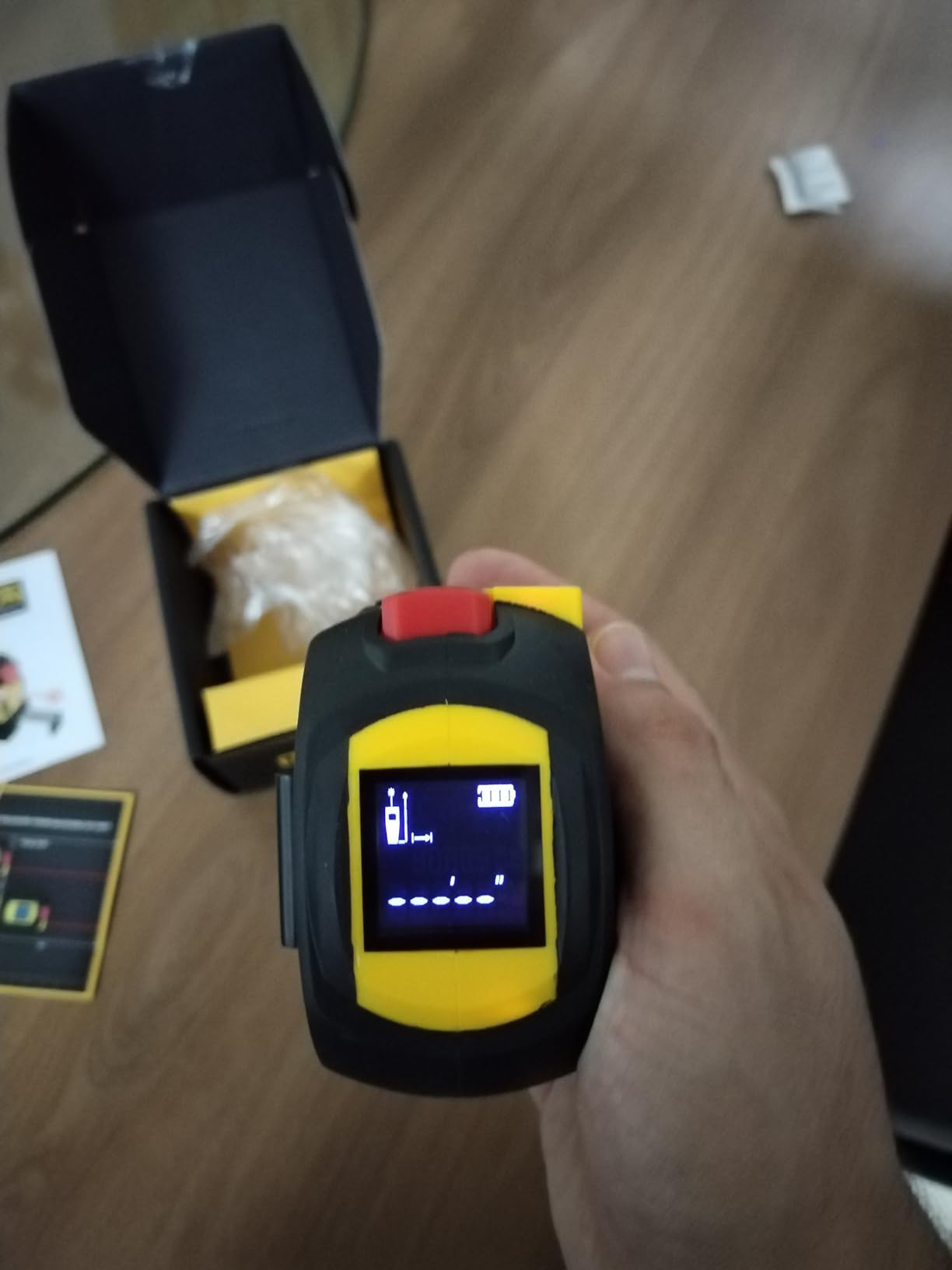 LEXIVON 2 in 1 Digital Laser Tape Measure, 130ft/40m Laser Distance Meter with 16ft/5m AutoLock Measuring Tape, Backlit LCD, Ft/Inch/Fractions/M/mm customer photo 2