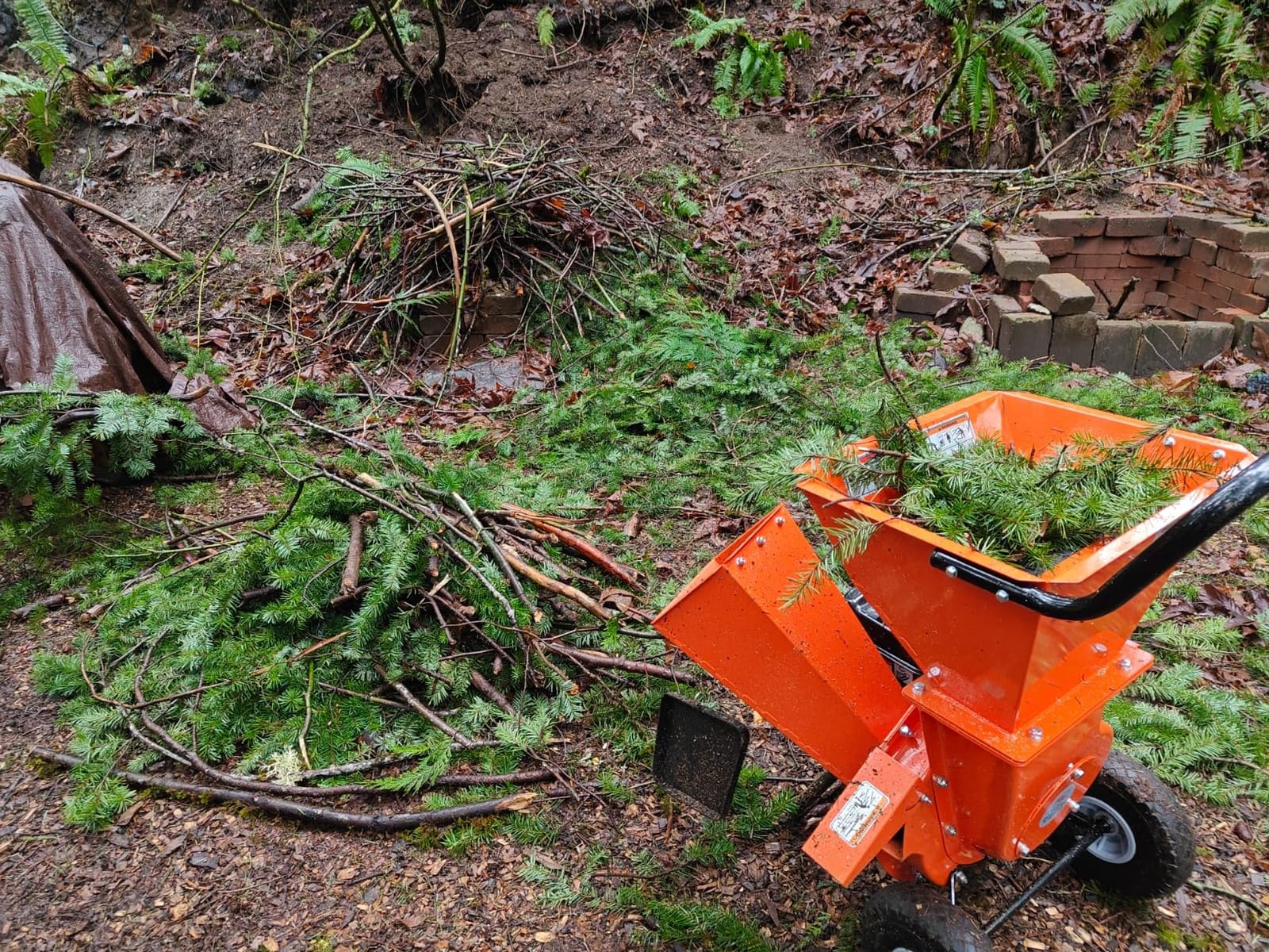 SuperHandy Wood Chipper Shredder Mulcher Ultra Heavy Duty 7HP 3 in 1 Multi-Function 3