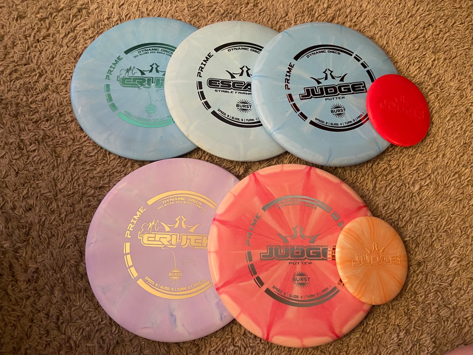 Dynamic Discs Prime Burst 5 Disc Golf Set | Includes Putter, Midrange, 2X Fairway & Driver + Mini Marker | Disc Golf Accessories for Beginners | 170-176g | Beginner Pack for Amateurs customer photo 2