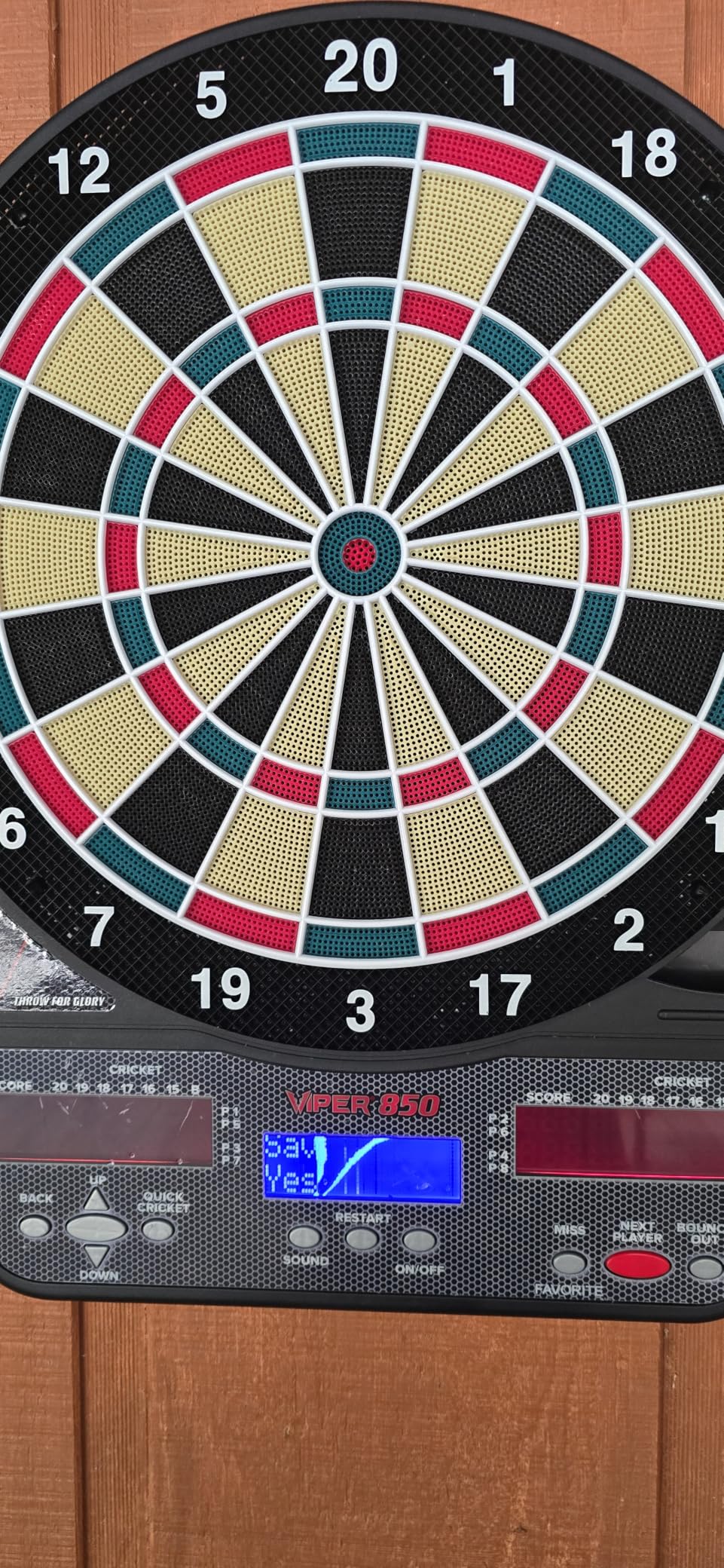 Viper 850 Electronic Soft Tip Dartboard, 15.5 in Regulation Target, 50 Games, 6 Darts Included, Black customer photo 1