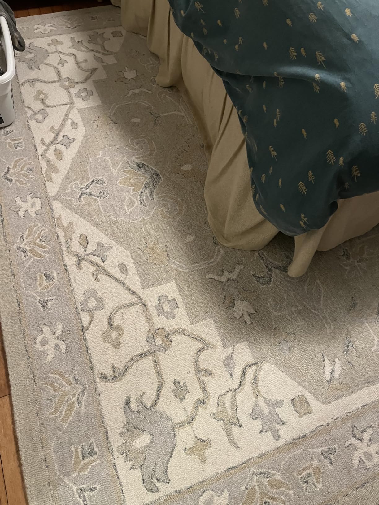 SAFAVIEH Micro-Loop Collection Area Rug - 9' x 12', Light Grey & Ivory, Handmade Medallion Wool, Ideal for High Traffic Areas in Living Room, Bedroom (MLP505F) customer photo 2