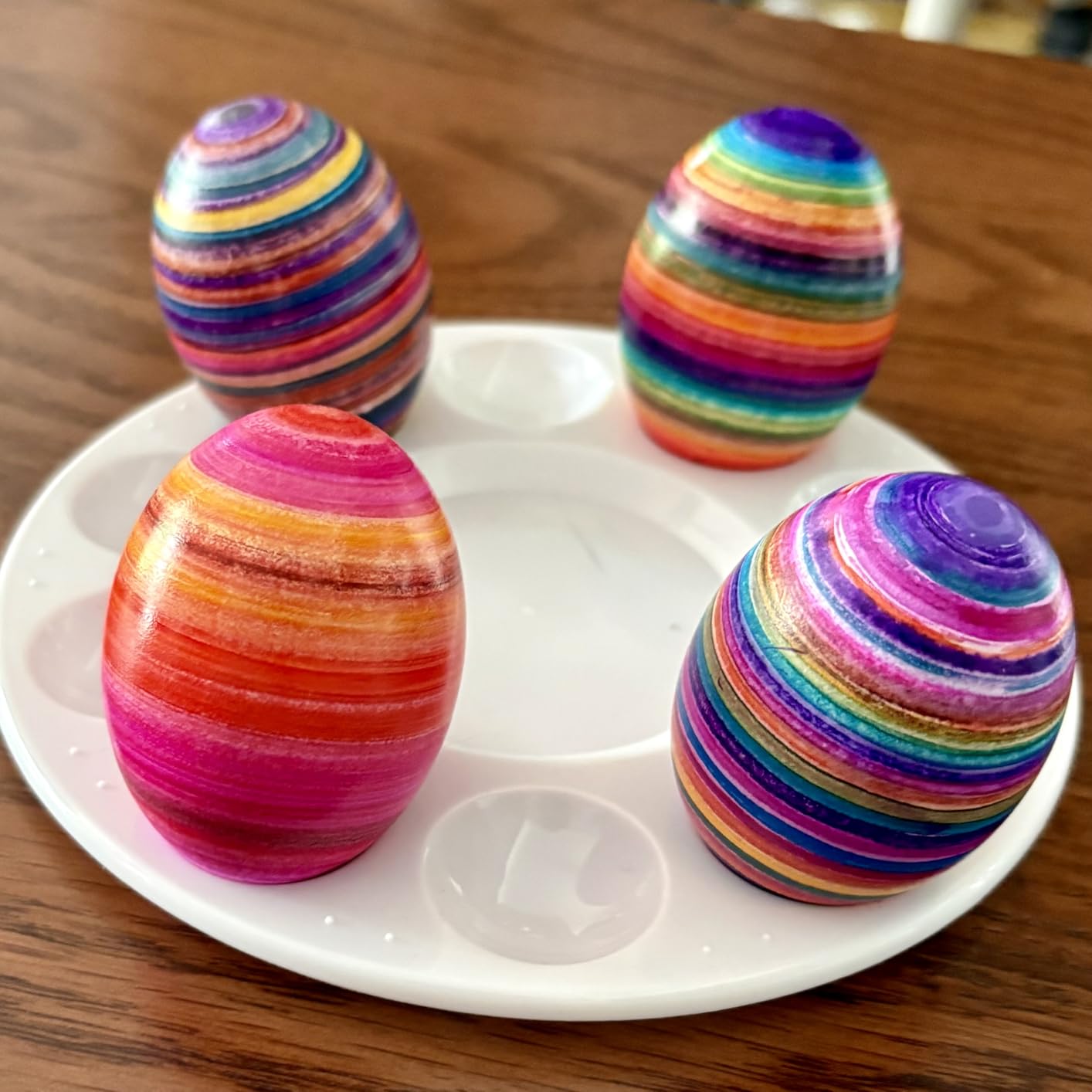 EggMazing Easter Egg Mini Decorator Kit Arts and Crafts Set - Includes Egg Decorating Spinner and 6 Markers - Ages 3 and Up customer photo 1