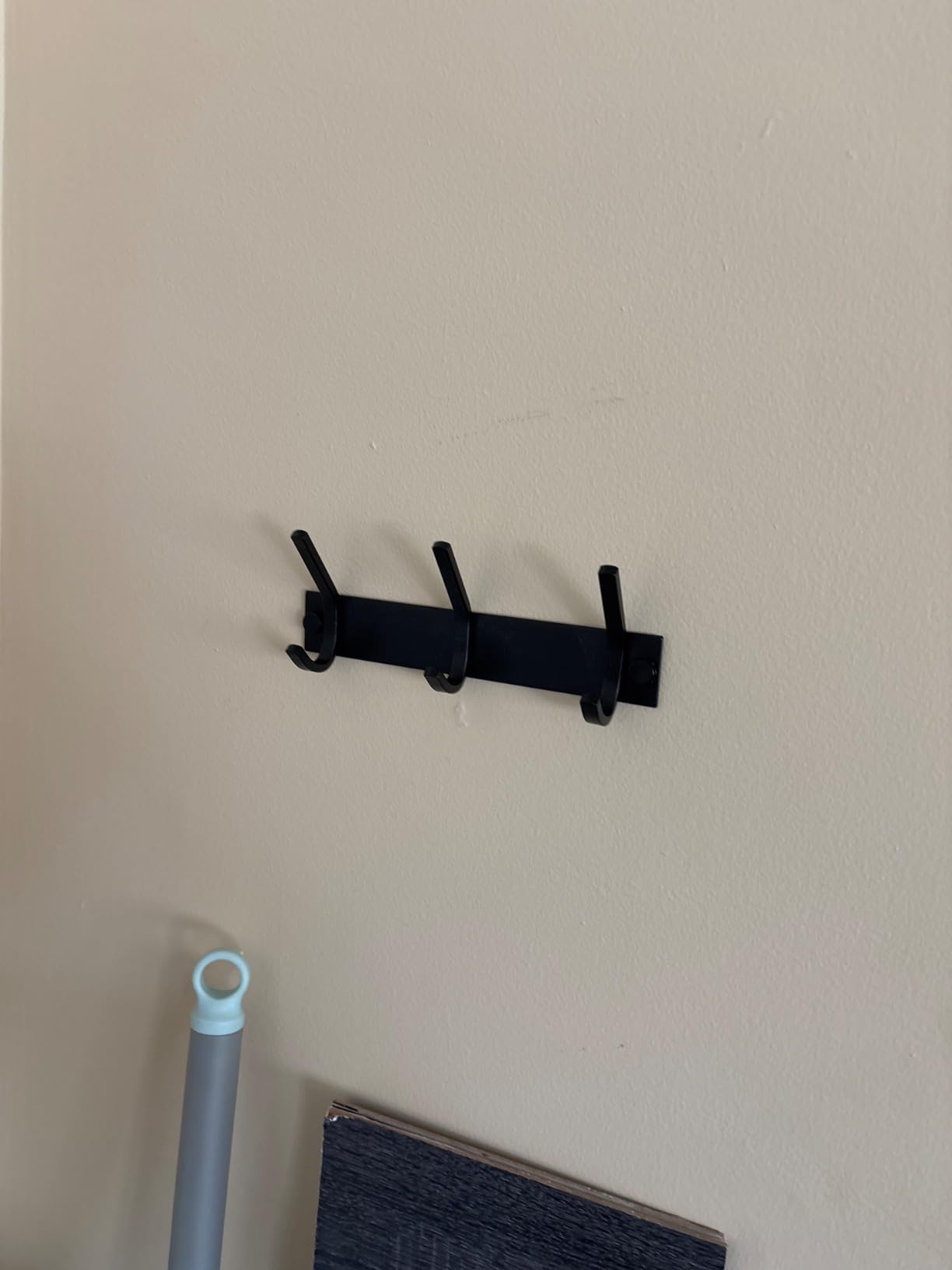 WEBI Coat Rack Wall Mounted, 17-1/8 Inch Hooks for Hanging Coats, Heavy Duty Metal Hook Rail with 6 Double Dual Hooks Hanger Wall Mount for Purse Clothes Jacket Backpack Entryway, Black customer photo 2