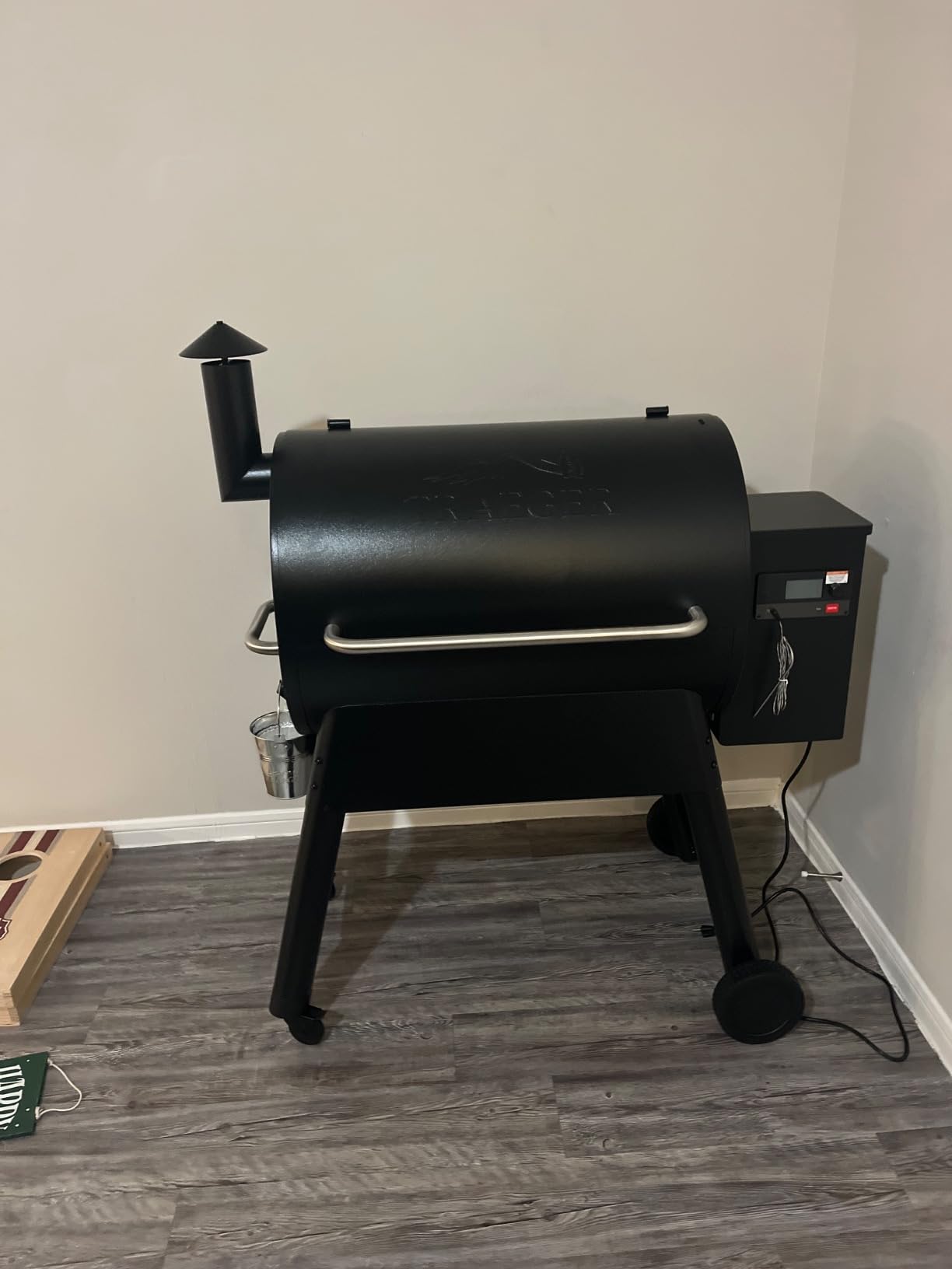 Traeger Pro 780 Wood Pellet Grill & Smoker, 780 Sq In, WiFi customer photo 2