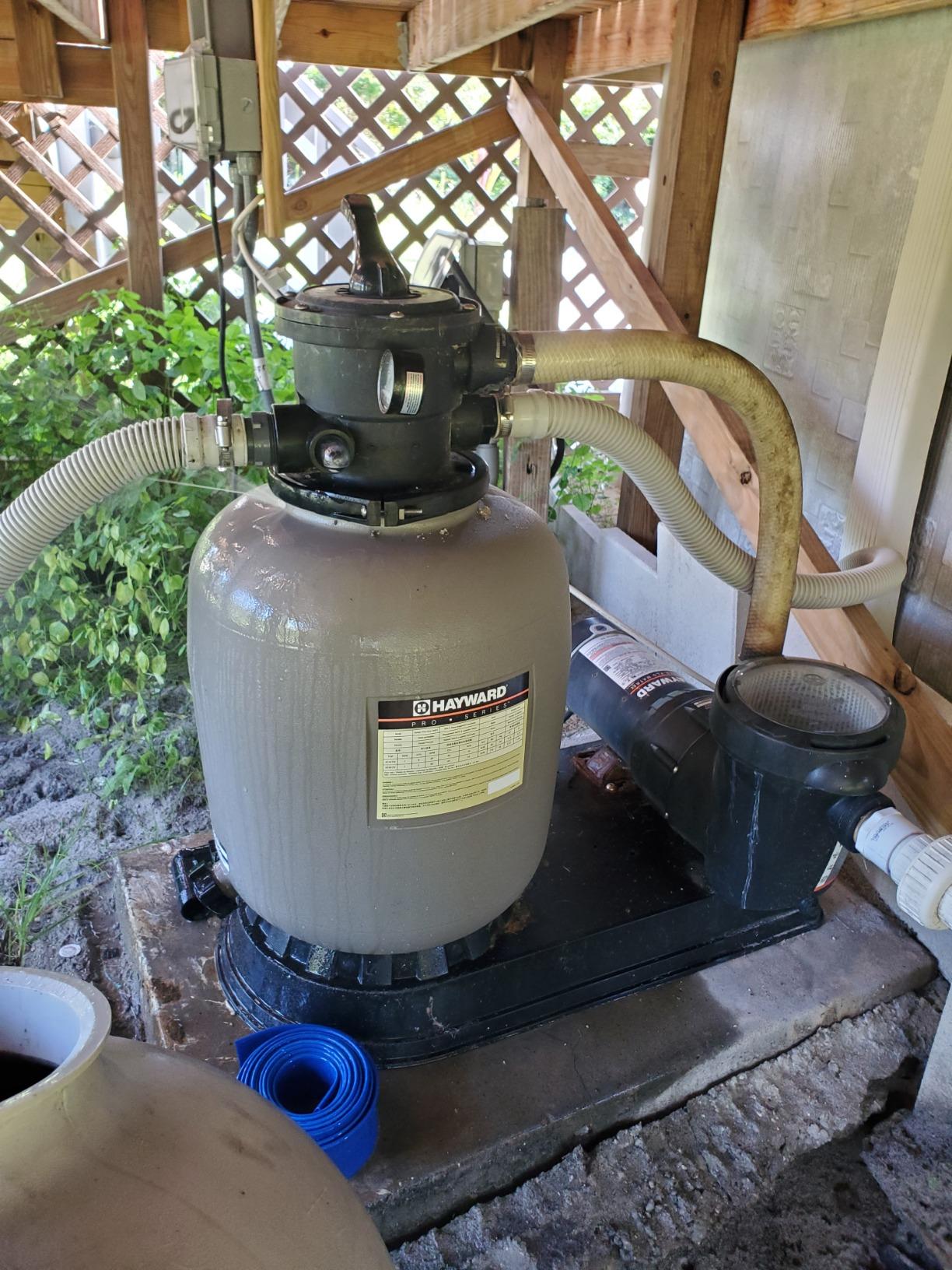 Hayward ProSeries Swimming Pool Sand Filter for Above Ground Pools, 18 Inch customer photo 1
