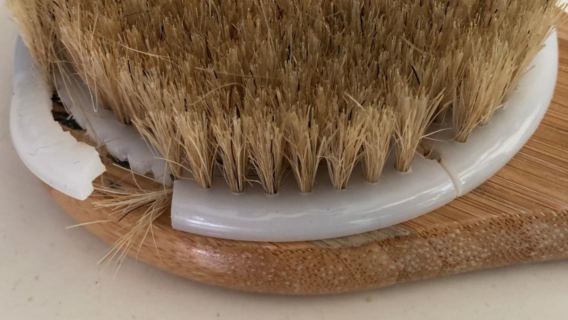 TEMEAYE Dry Brushing Body Brush Natural Boar Bristle & Wood Handle 2Pcs-Set customer photo 1