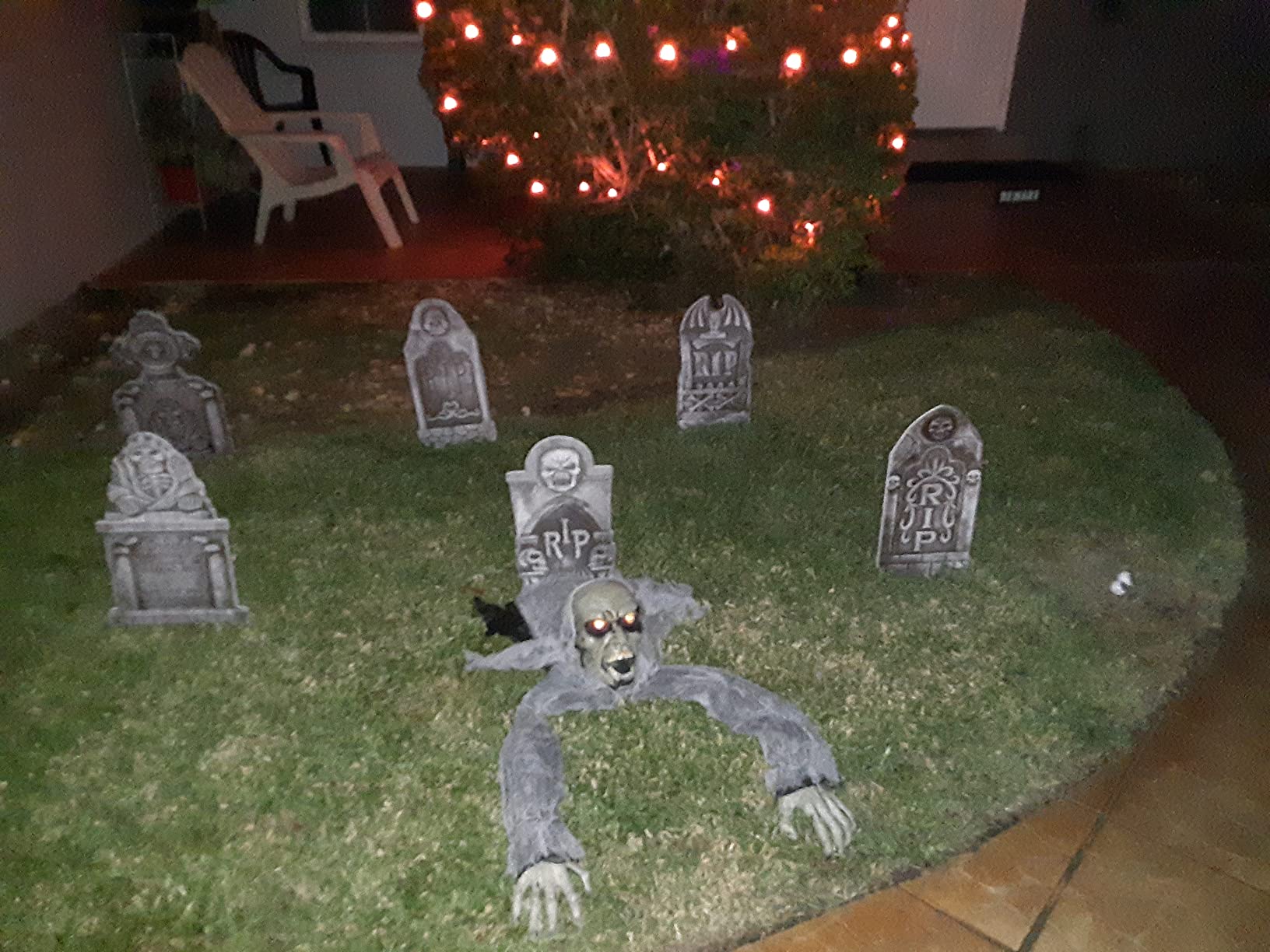 JOYIN Halloween Decoration Outdoor Zombie Groundbreaker with Flashing Eyes | Halloween Zombie Decor with Sound Scary Groundbreaker for Yard Lawn Graveyard Decorations, Haunted House Prop customer photo 1