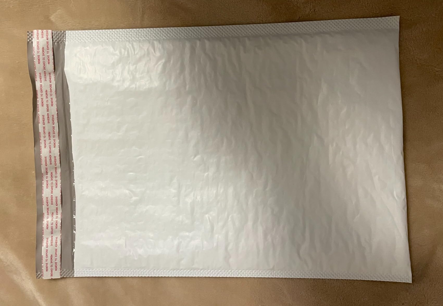 Amazon Basics Poly Bubble Mailer, 8.5