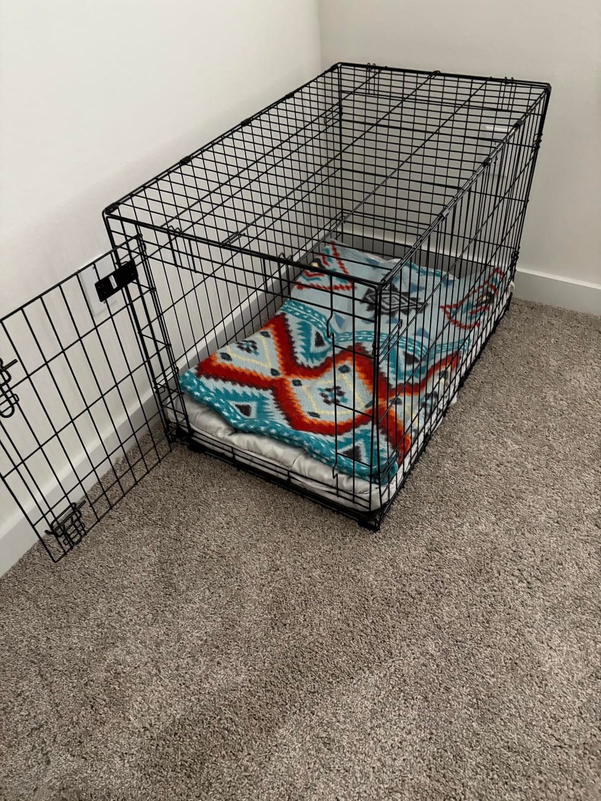 Solutions by Midwest 54-Inch Single Door Crate, Giant Breed Dogs, 100+ lbs | Dog Crate with Leak-Proof Tray & Secure Latches, Durable Drop Pin Construction customer photo 2