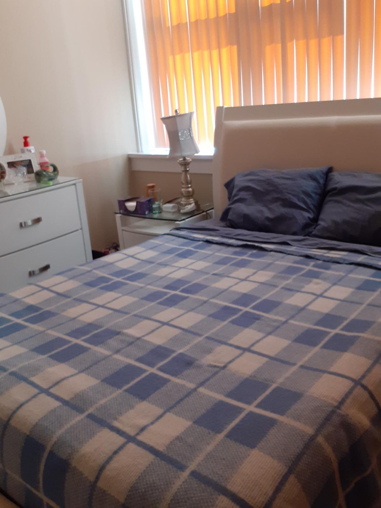 Poyet Motte Rivoli Solid 400GSM 100% Virgin Wool Blanket, Medium/Heavy Weight, Machine Washable (Blue/Natural Plaid, Full/Queen Size) customer photo 2