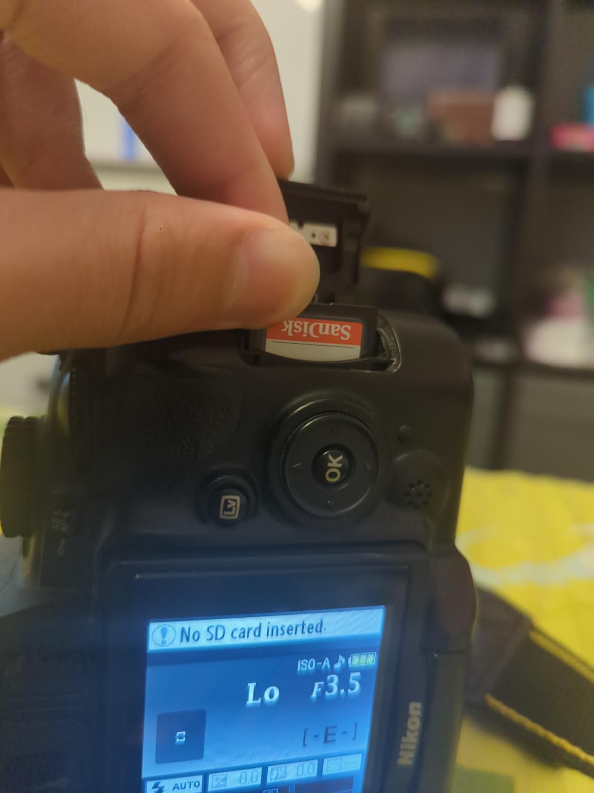 SanDisk 128GB Ultra SDXC UHS-I Memory Card - 100MB/s, C10, U1, Full HD, SD Card - SDSDUNR-128G-GN6IN customer photo 1