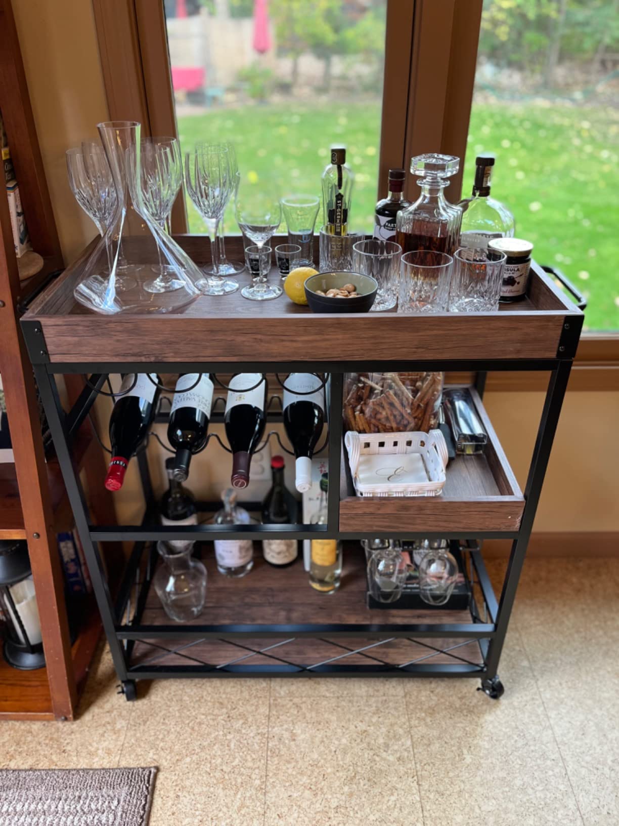 LIGHTEN LIFE Whiskey Decanter Set for Men - Whiskey Decanter with 4 Whiskey Glasses in Gift Box, Non-Lead Glass for Bourbon and Liquor - Perfect for Dad, Husband, Retirement, Whiskey Lovers customer photo 2