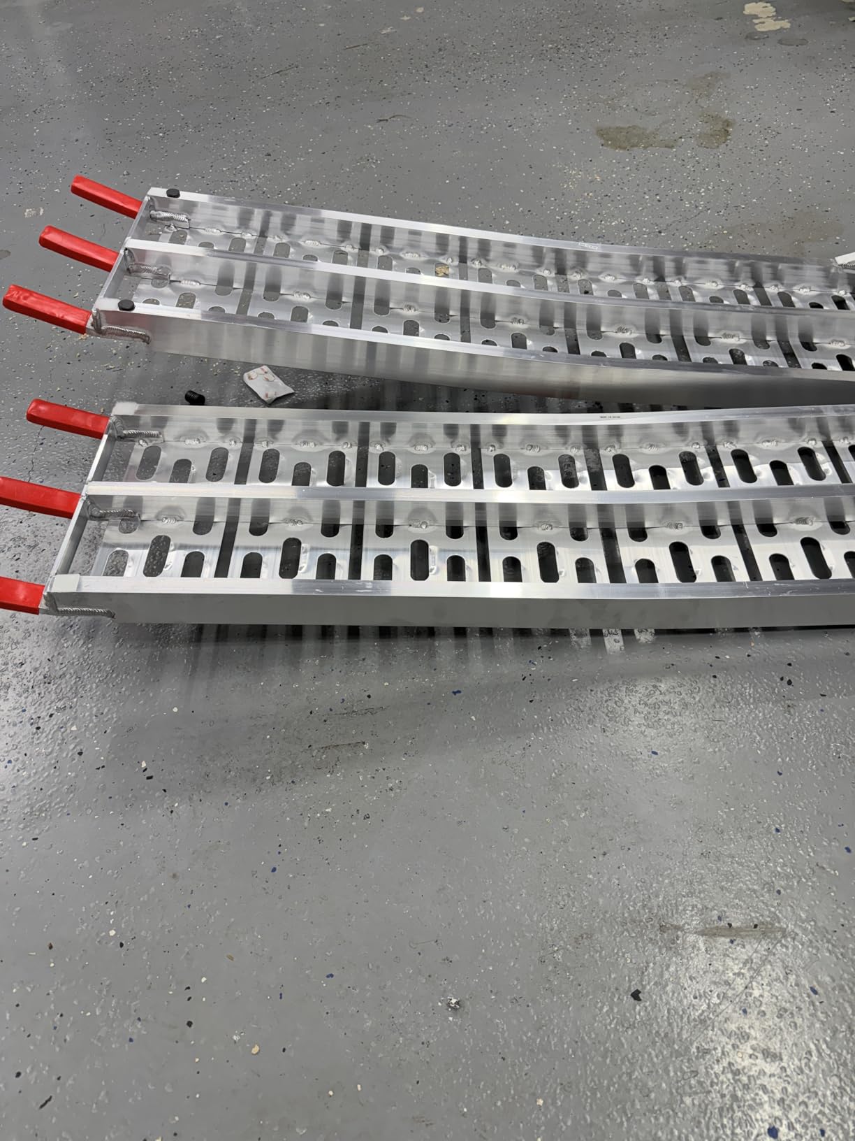 ATV Ramps for Pickup Trucks 2pc, 7.5 ft Folding Aluminum Truck Ramps, Punch Plate Traction, Rubber-Tipped Fingers, Load Straps Included, 1,500 lb Capacity, 89 x 12 in customer photo 1