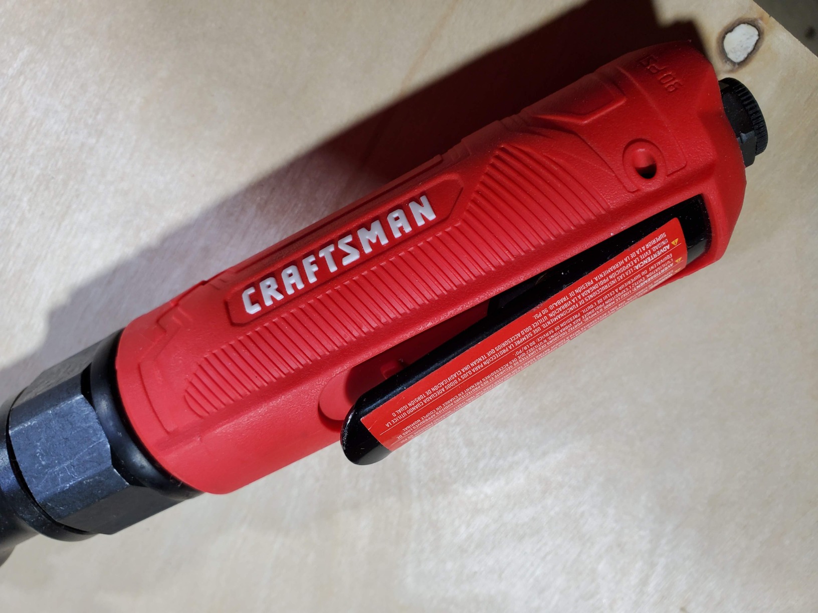 CRAFTSMAN 3/8-in Air Ratchet Wrench, Maximum Torque 50 ft-lbs, Insulated Handle, Easy Access Switch, 4.4 SCFM at 90 PSI customer photo 1