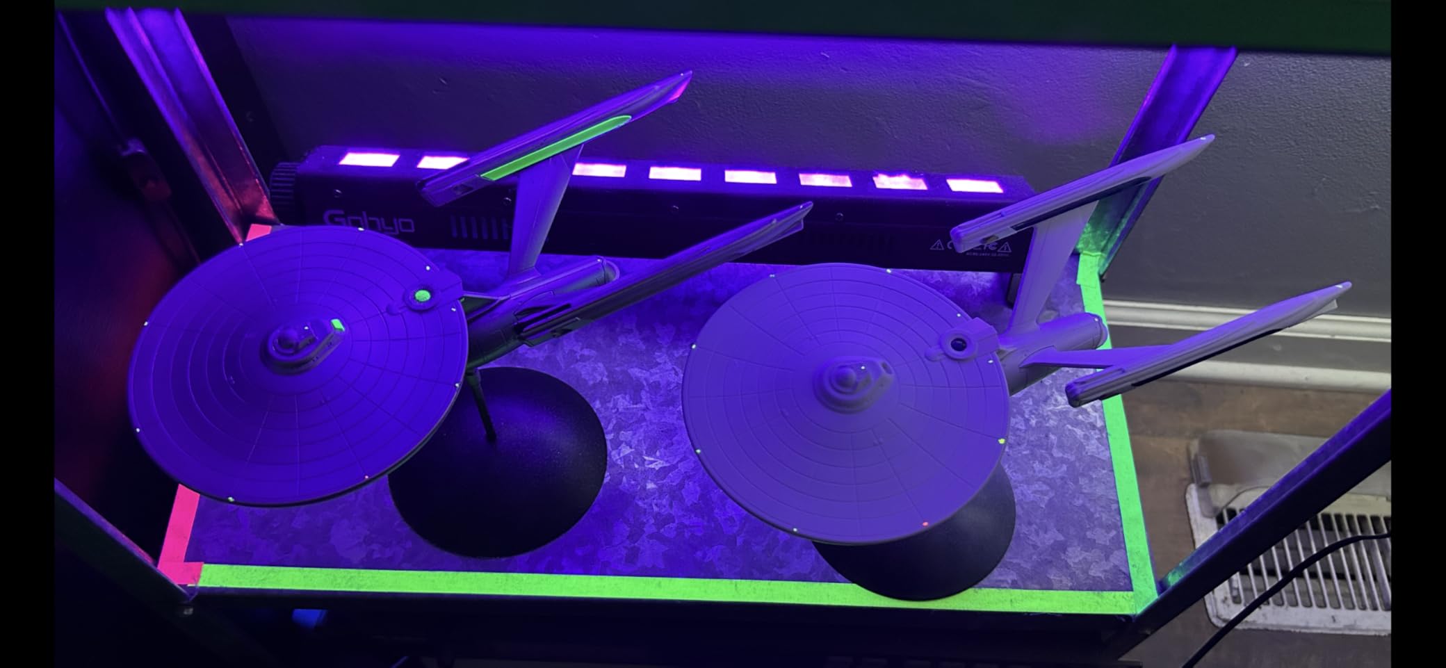 Polar Lights Star Trek U.S.S. Enterprise Refit Wrath of Khan Edition 2T 1:1000 Scale Model Kit customer photo 2