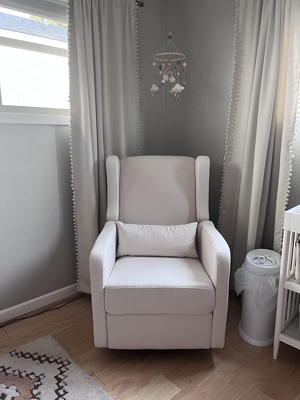 Carter's by DaVinci Arlo Recliner, Cozy Cream | Glider Recliner Nursery Chair w/ 360 Swivel - GREENGUARD Gold & FSC Certified Glider Rocking Chair customer photo 2