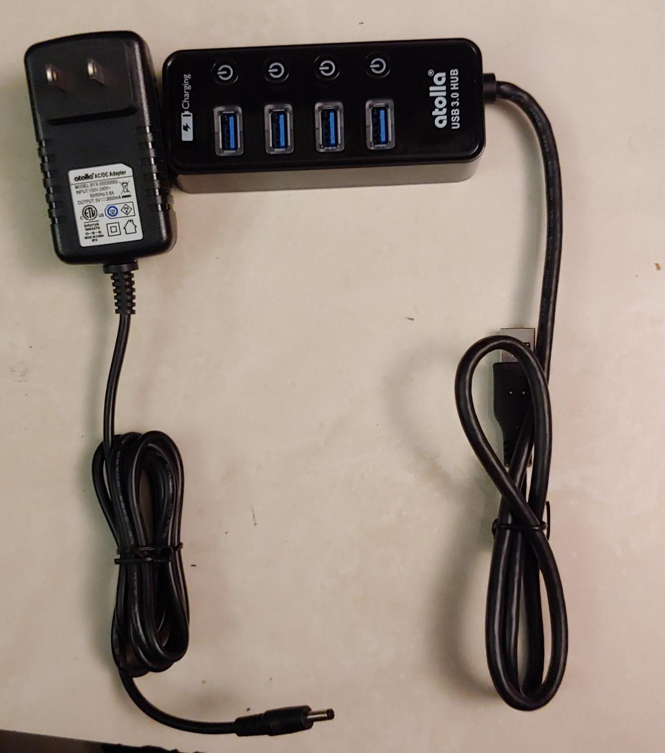 Atolla 4-Port USB 3.0 Hub with 4 Data Ports, 1 Smart Charging Port, Individual On/Off Switches and 5V/3A Adapter customer photo 1
