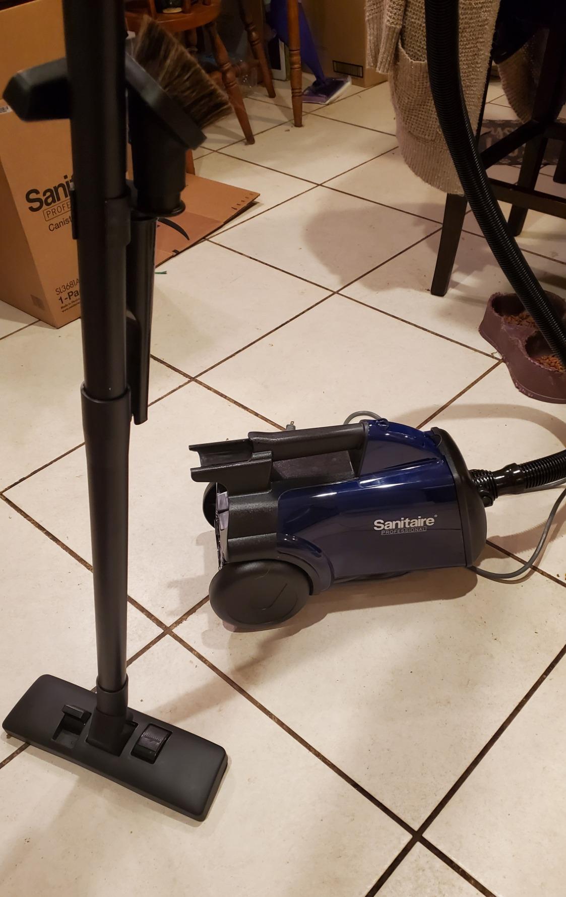 Sanitaire Professional Compact Canister Vacuum Cleaner, SL3681A customer photo 2