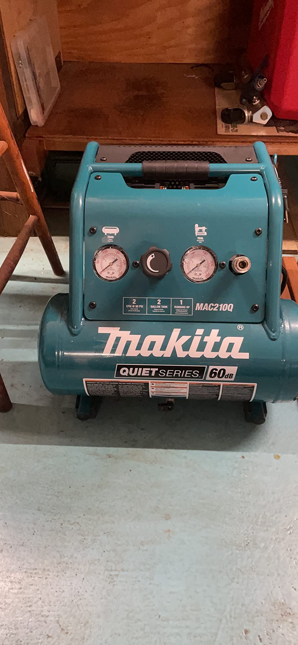 Makita MAC210Q Quiet Series, 1 HP, 2 Gallon, Oil-Free, Electric Air Compressor customer photo 2
