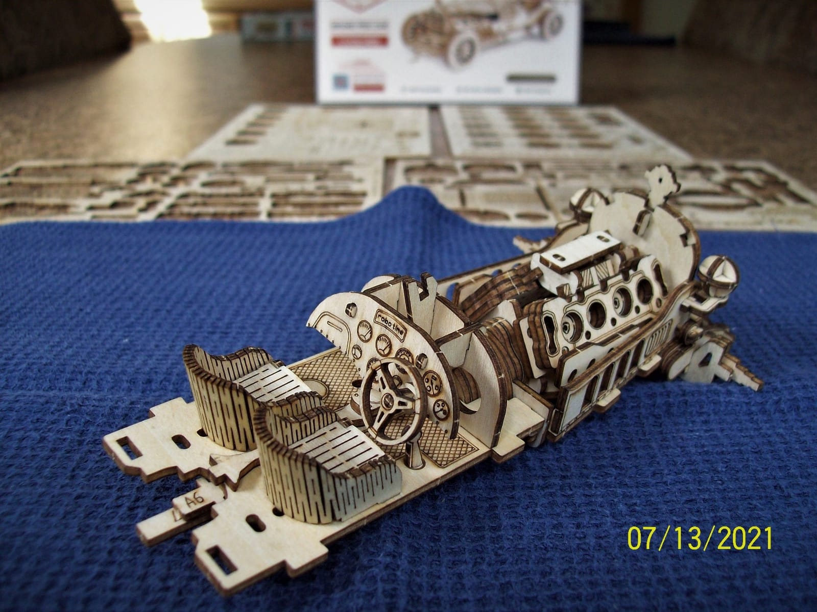 ROKR 3D Wooden Puzzle for Adults-Mechanical Car Model Kits-Brain Teaser Puzzles-Vehicle Building Kits-Unique Gift for Adults on Birthday/Christmas Day(1:16 Scale)(MC401-Grand Prix Car) customer photo 1