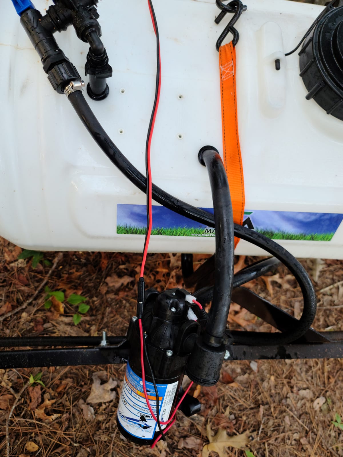 Master Manufacturing 25 Gallon Deluxe Lawn Pull-Behind Trailer Broadcast Sprayer, 2.2GPM customer photo 2