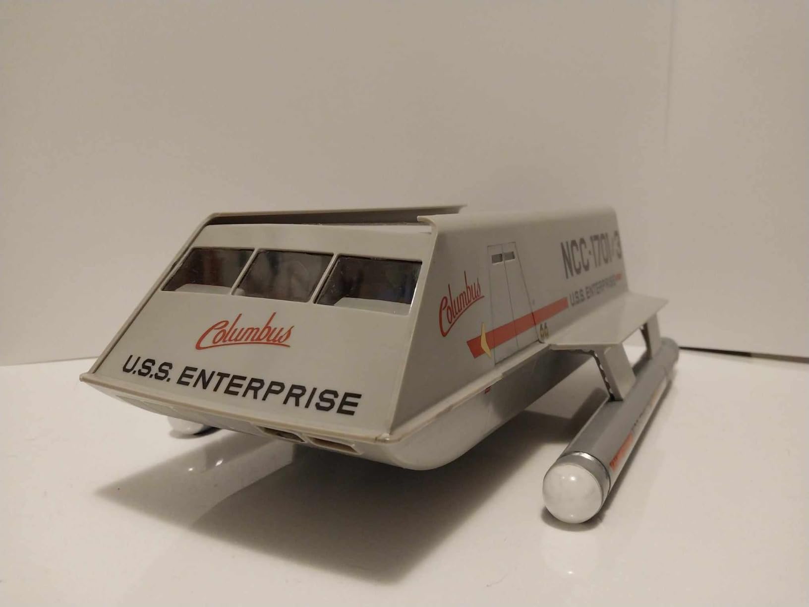 Polar Lights Galileo Shuttle 1:32 Scale Model Kit customer photo 2