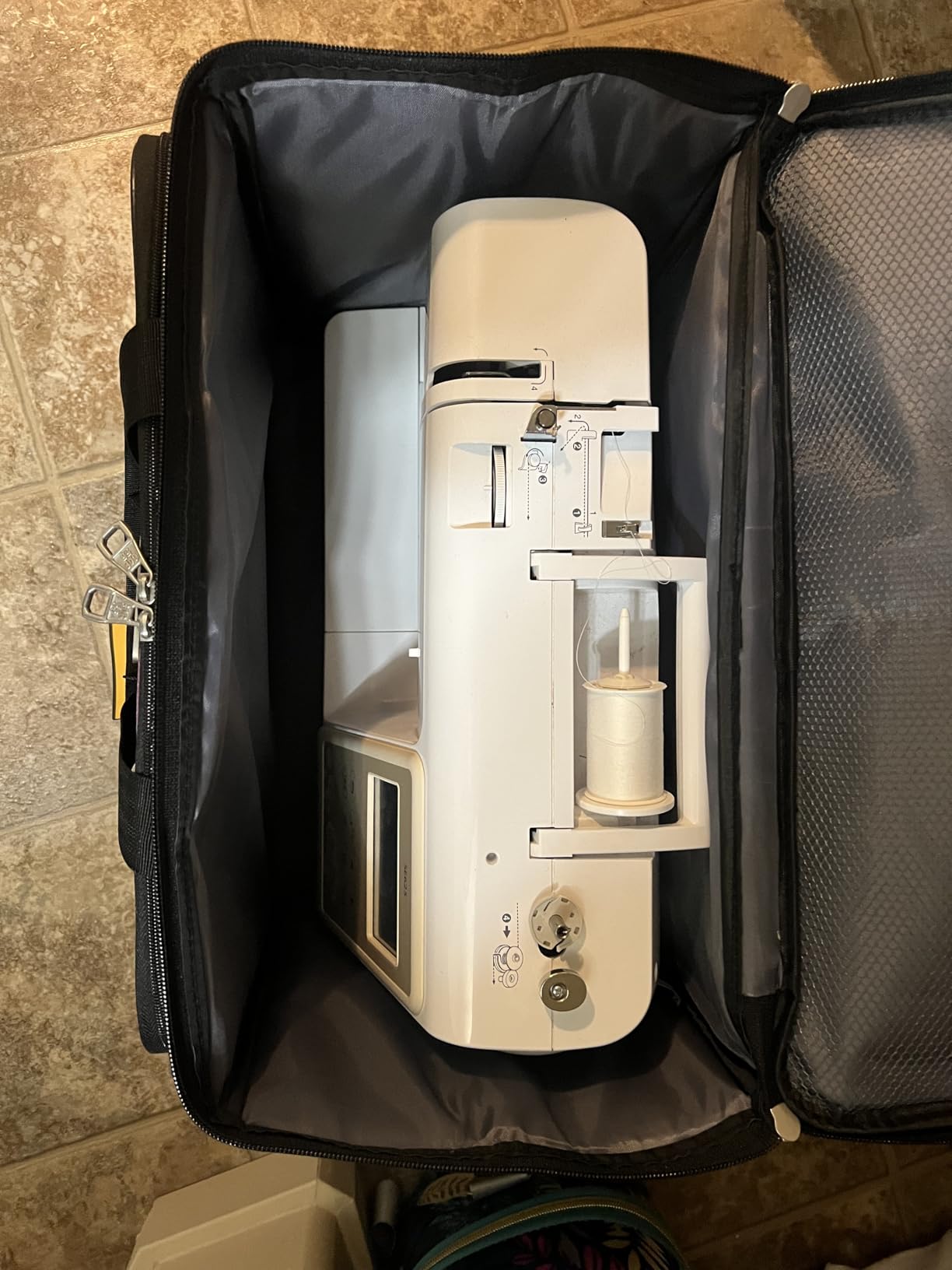 CAB55 Sewing Machine Case - Carrying Bag with Removable Padding, Tote for Machine and Accessories customer photo 1