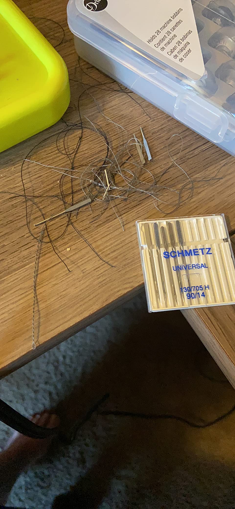 Schmetz Universal Sewing Machine Needles - Size 80/12-2 Cards - 20 Needles customer photo 2