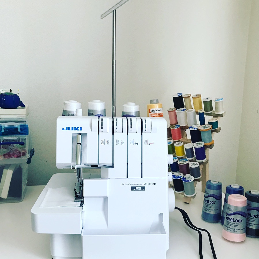 Juki MO-80CB Free-Arm Serger Overlock Machine customer photo 1