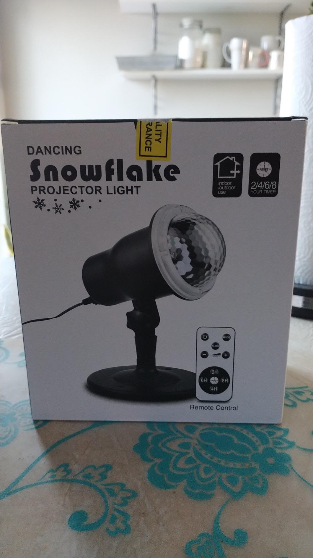 Christmas Projector Lights Outdoor, Snowflake Projector Lights with Wireless Remote Control for Christmas Decorations Lights New Year Party customer photo 2