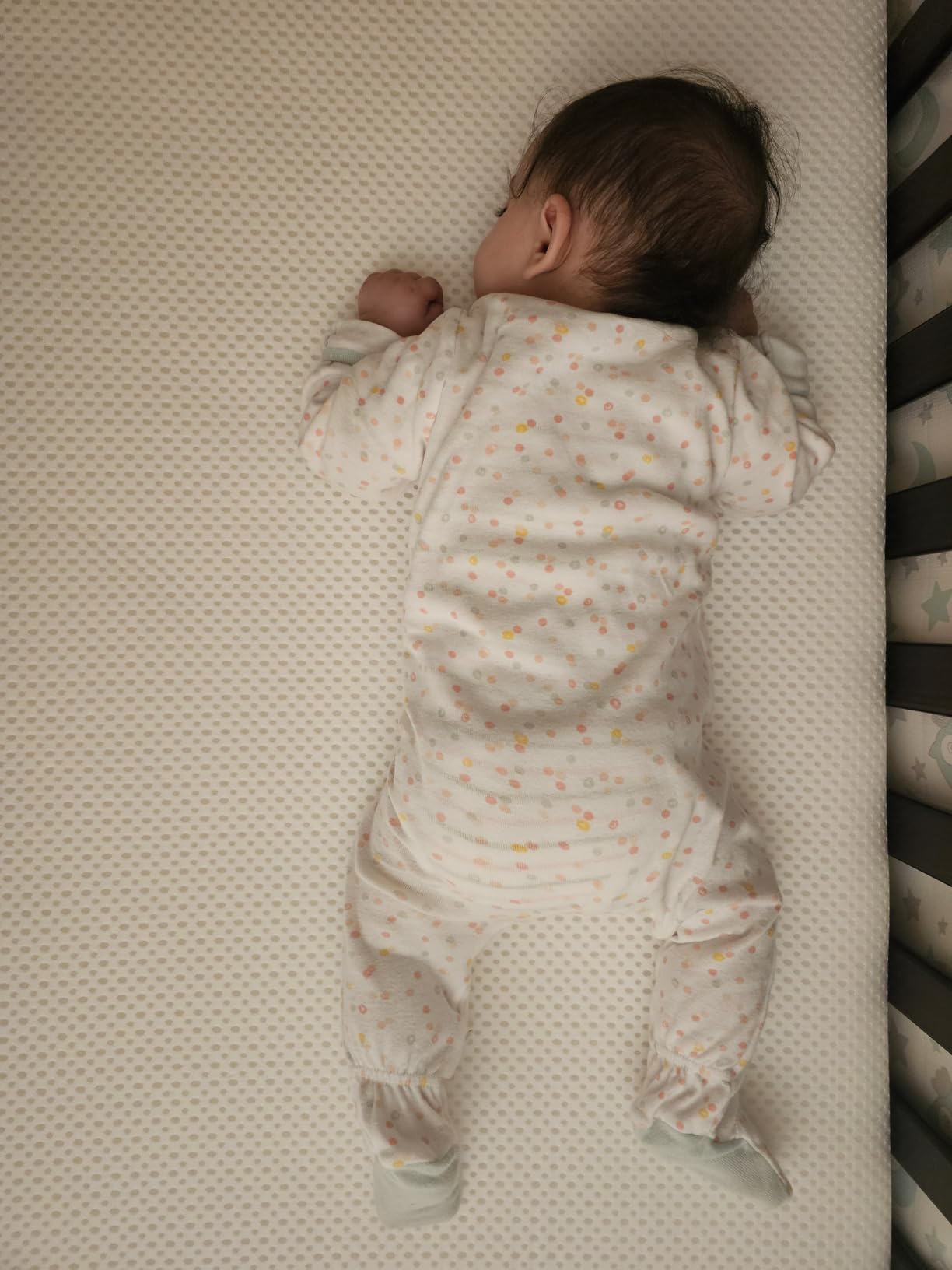 Newton Baby Essential Crib Mattress - White | Breathable, Washable, Firm Support, All-Stages, GREENGUARD Gold Certified customer photo 2