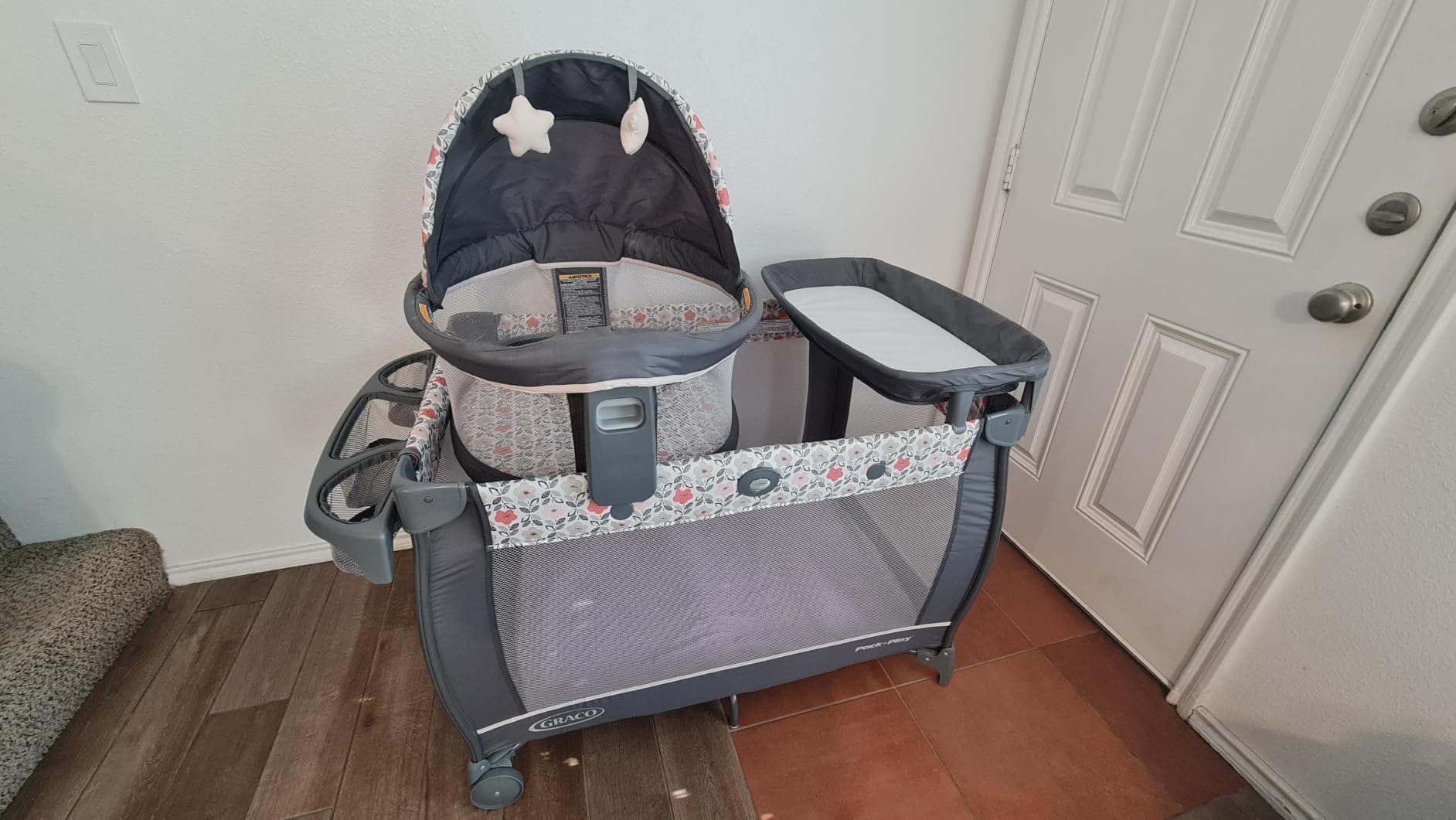 Graco Pack n Play Dome LX Playard with Baby Bassinet - Lightweight Portable Crib, Push-Button Fold, Travel Crib, Redmond Convertible customer photo 1