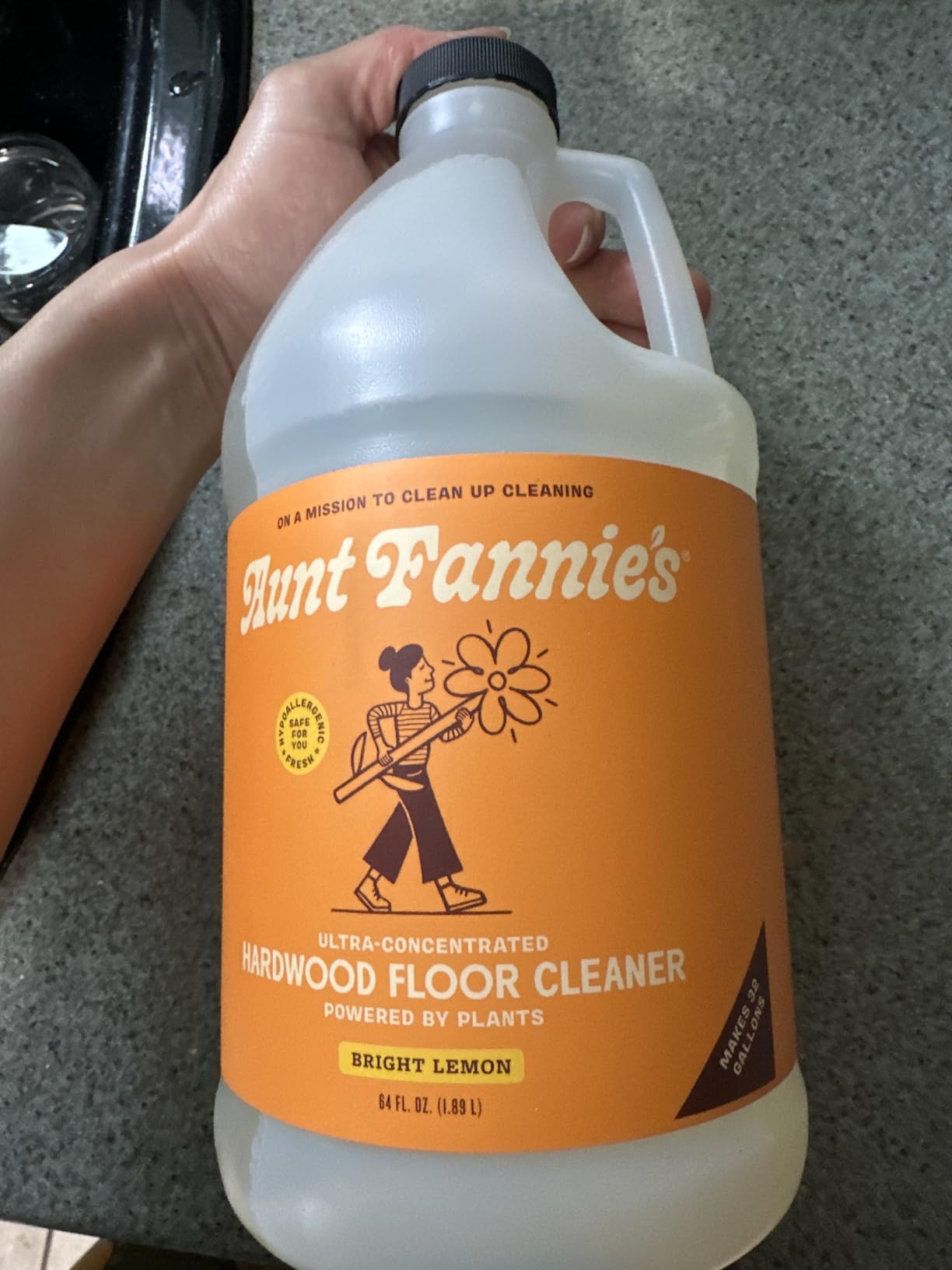 Aunt Fannie's Hardwood Floor Cleaner, Vinegar-Free, Lemon, 32 oz customer photo 1