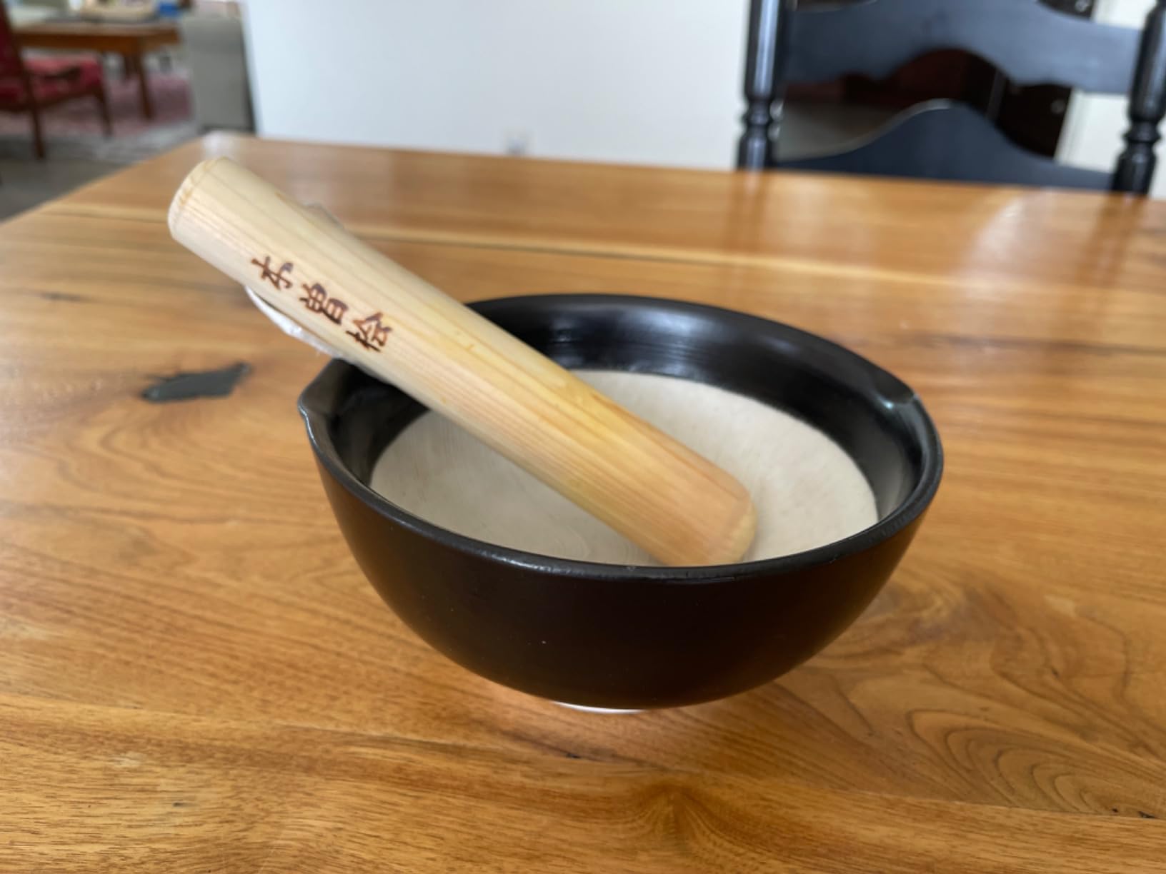 Ceramic Ripple Ridge Mortar & Pestle (Suribachi & Surikogi) Set with Spout Made in Japan Mino Ware (Medium Black) customer photo 1