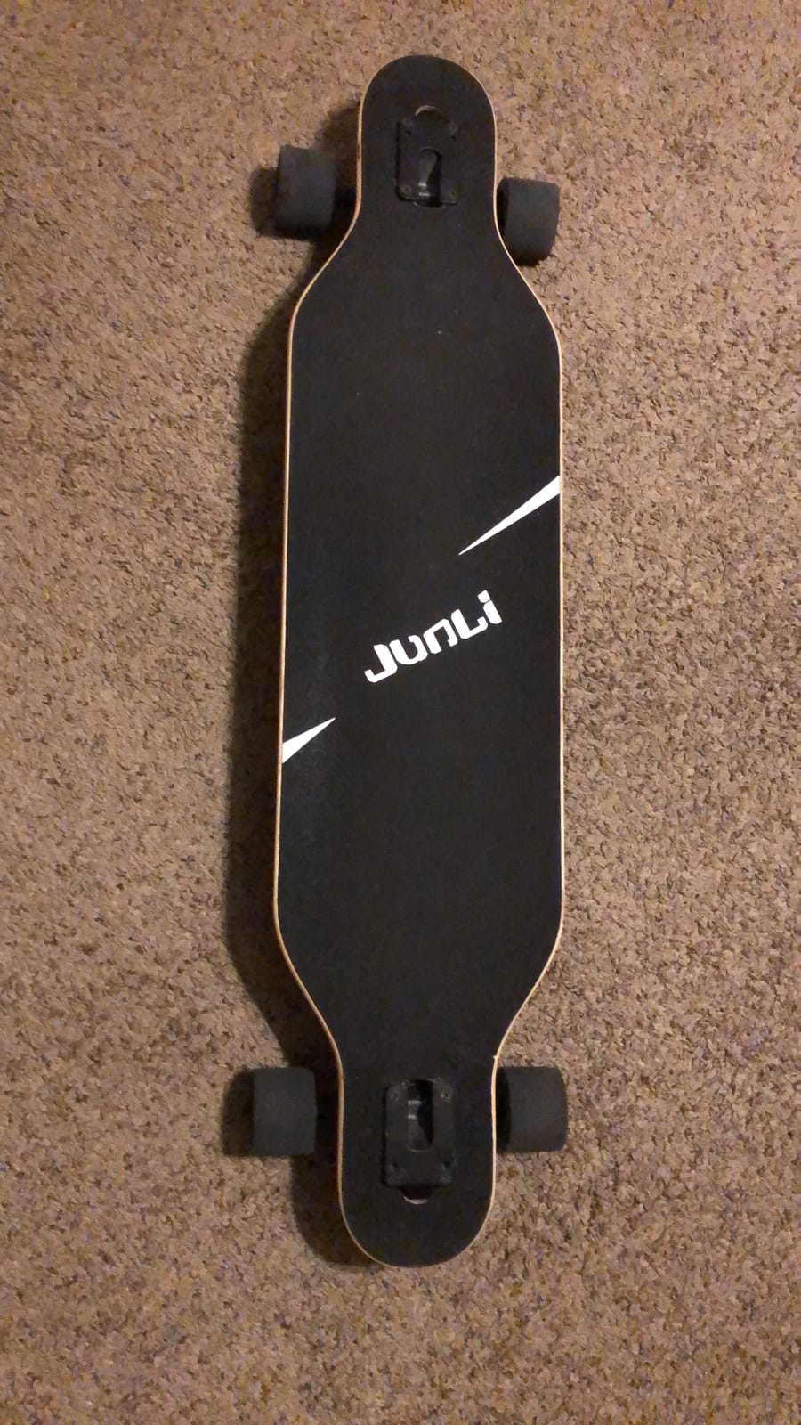 Junli 41 Inch Freeride Skateboard Longboard - Complete Skateboard Cruiser for Cruising, Carving, Free-Style and Downhill customer photo 1
