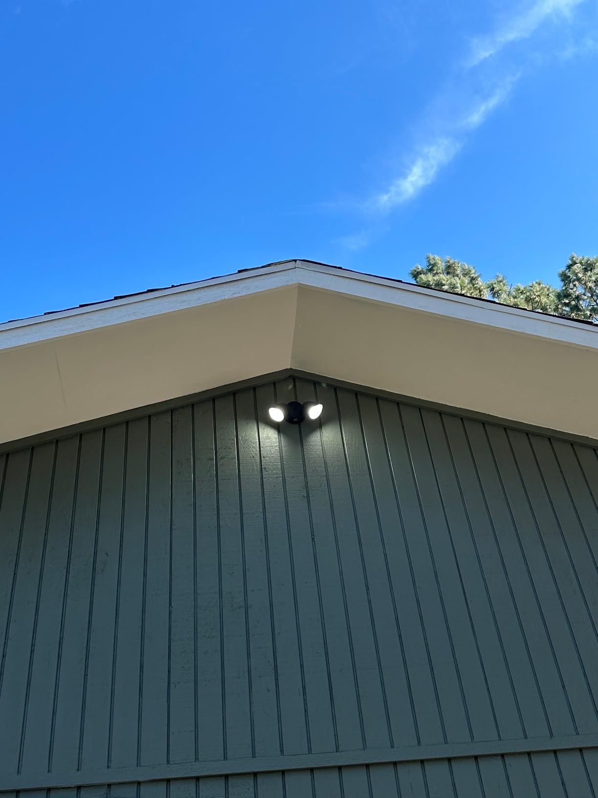 6222B-D2D 3500 Lumen 32 Watt Dusk to Dawn Dual-Head Flood Light Outdoor Waterproof Exterior Security Floodlight Light, Full Metal Design for Patio, Garden, Yard-Black customer photo 2