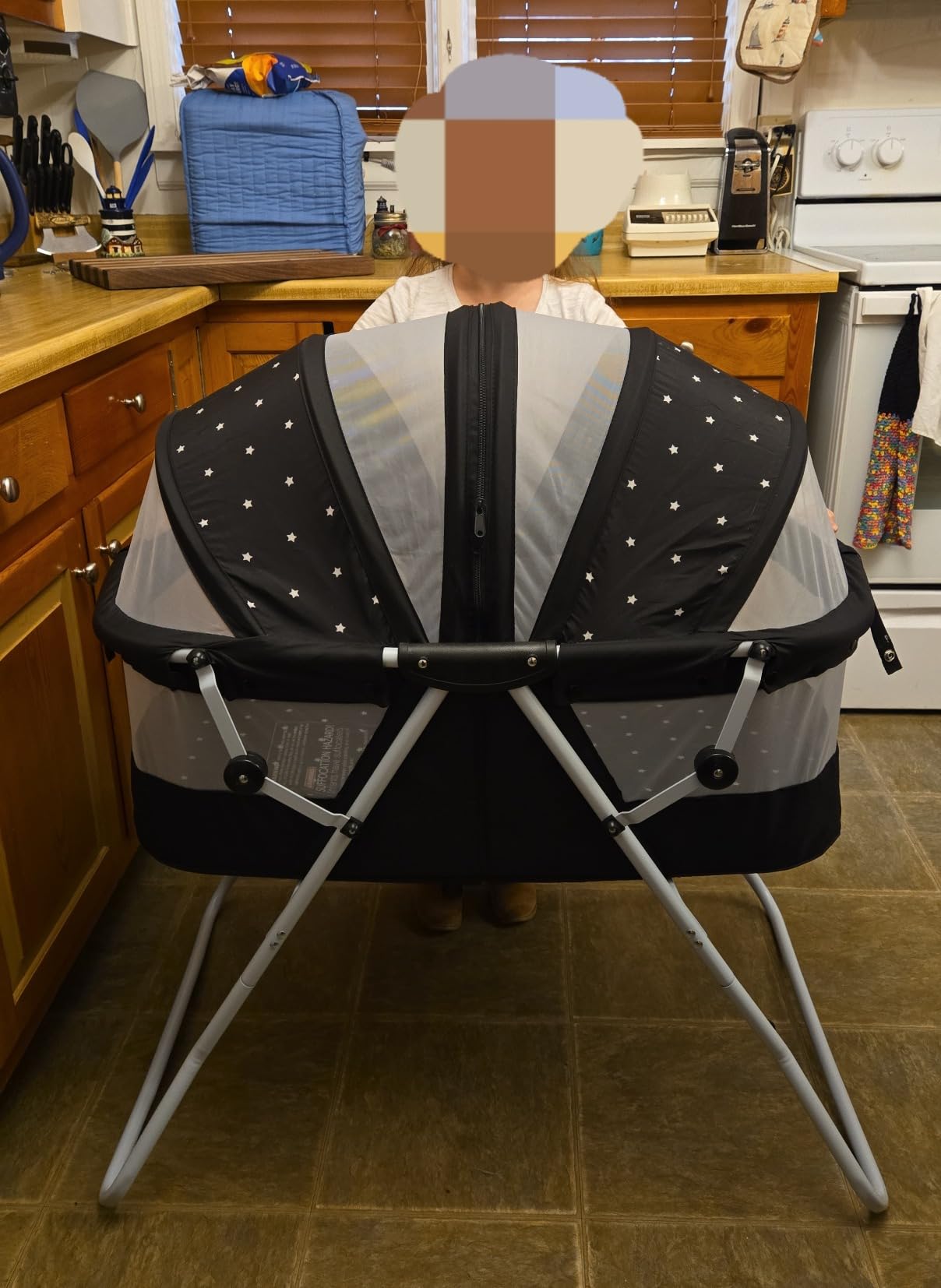 Dream On Me Karley Portable Infant Bassinet, Double Mesh Canopy, Cool Grey | Quick Foldable Travel Bassinet with Storage Basket, Mattress Pad Included, Lightweight, BSA Verified customer photo 1