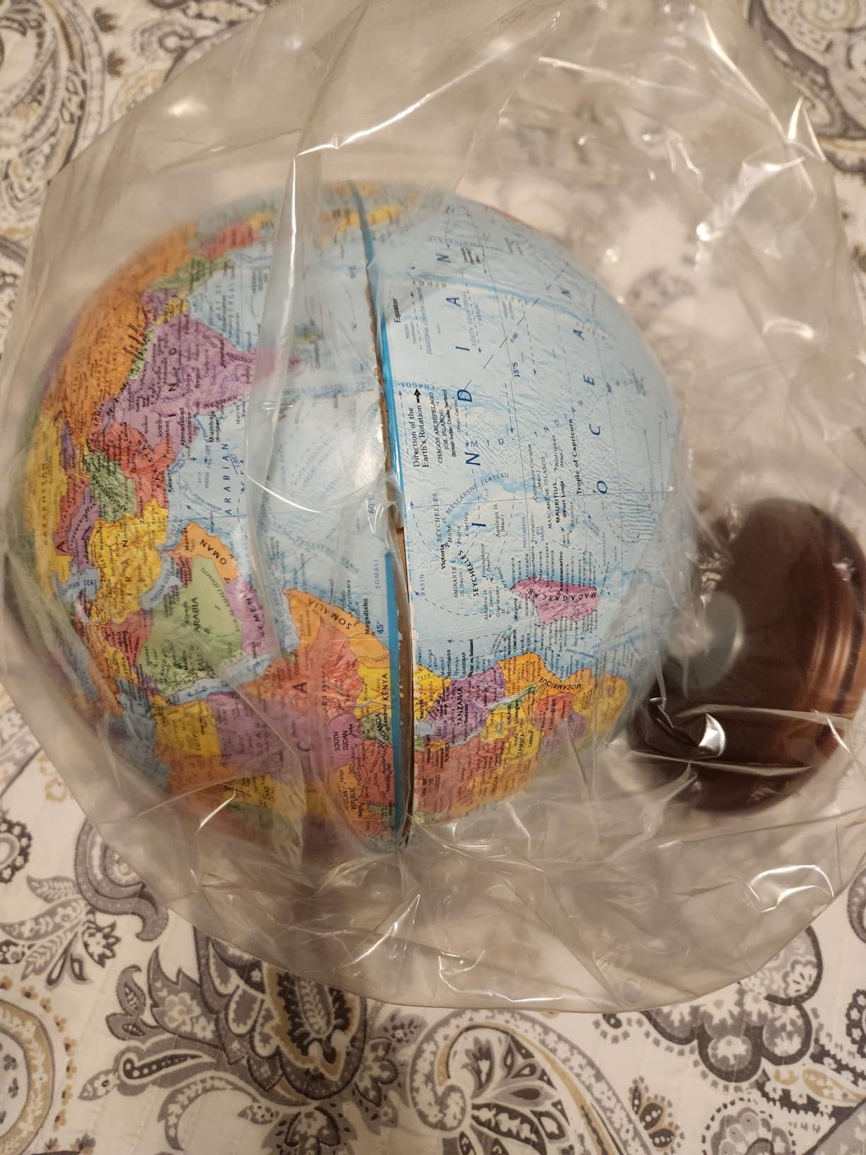 Replogle Andorra Globe, 12