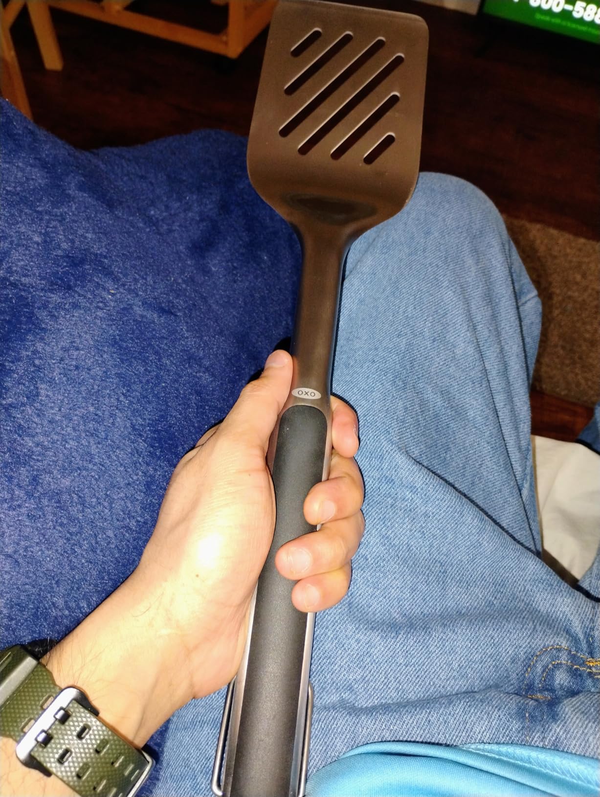 OXO Outdoor Grilling Turner and Tongs Set | Grilling Spatula and Tongs, Beveled Head Slides Under Food, Non-Slip Grip, Hanging Ring, Ideal for Grilling & BBQ customer photo 2