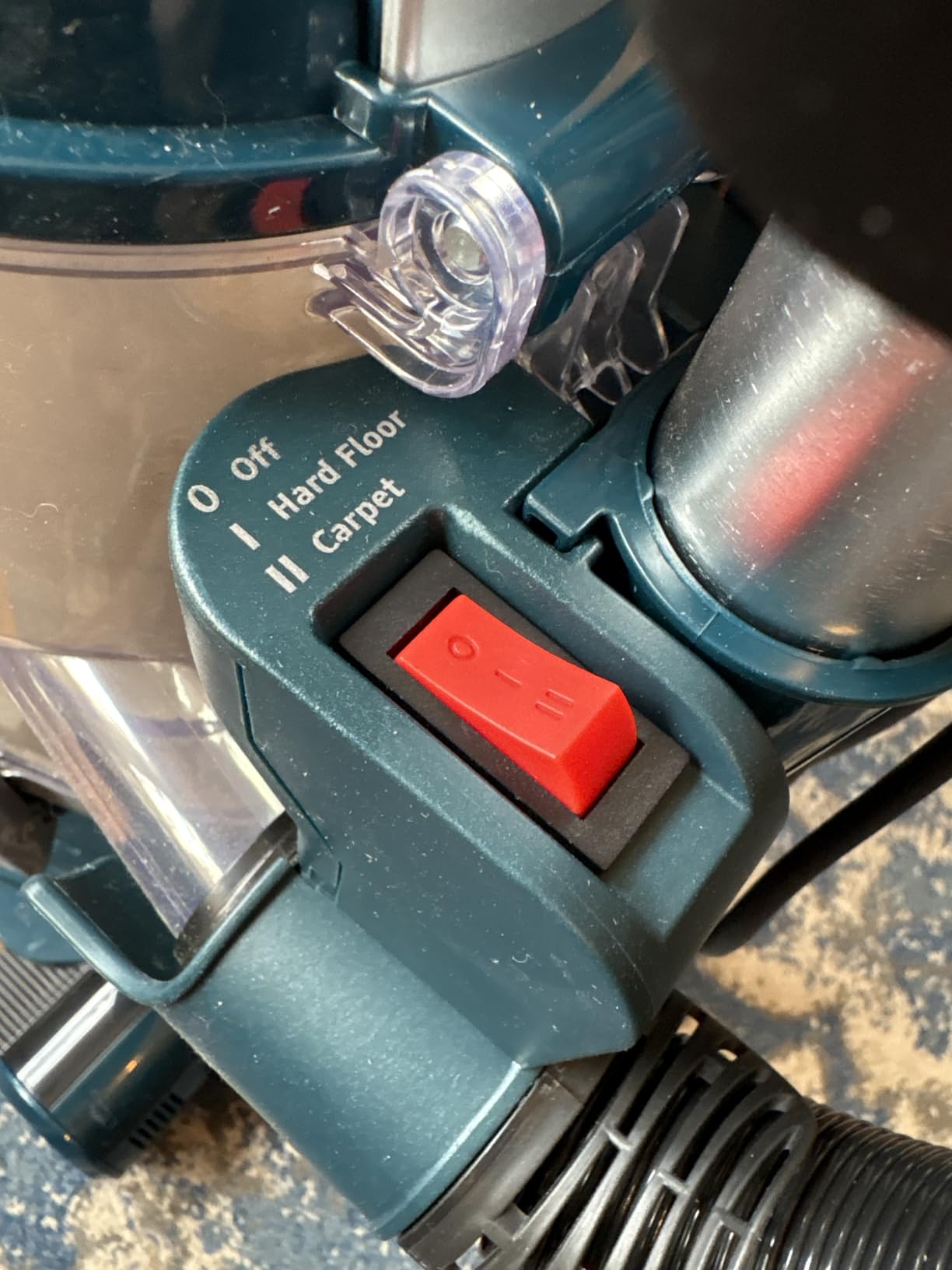 Shark Navigator Lift-Away Self-Cleaning ZU503AMZ customer photo 2